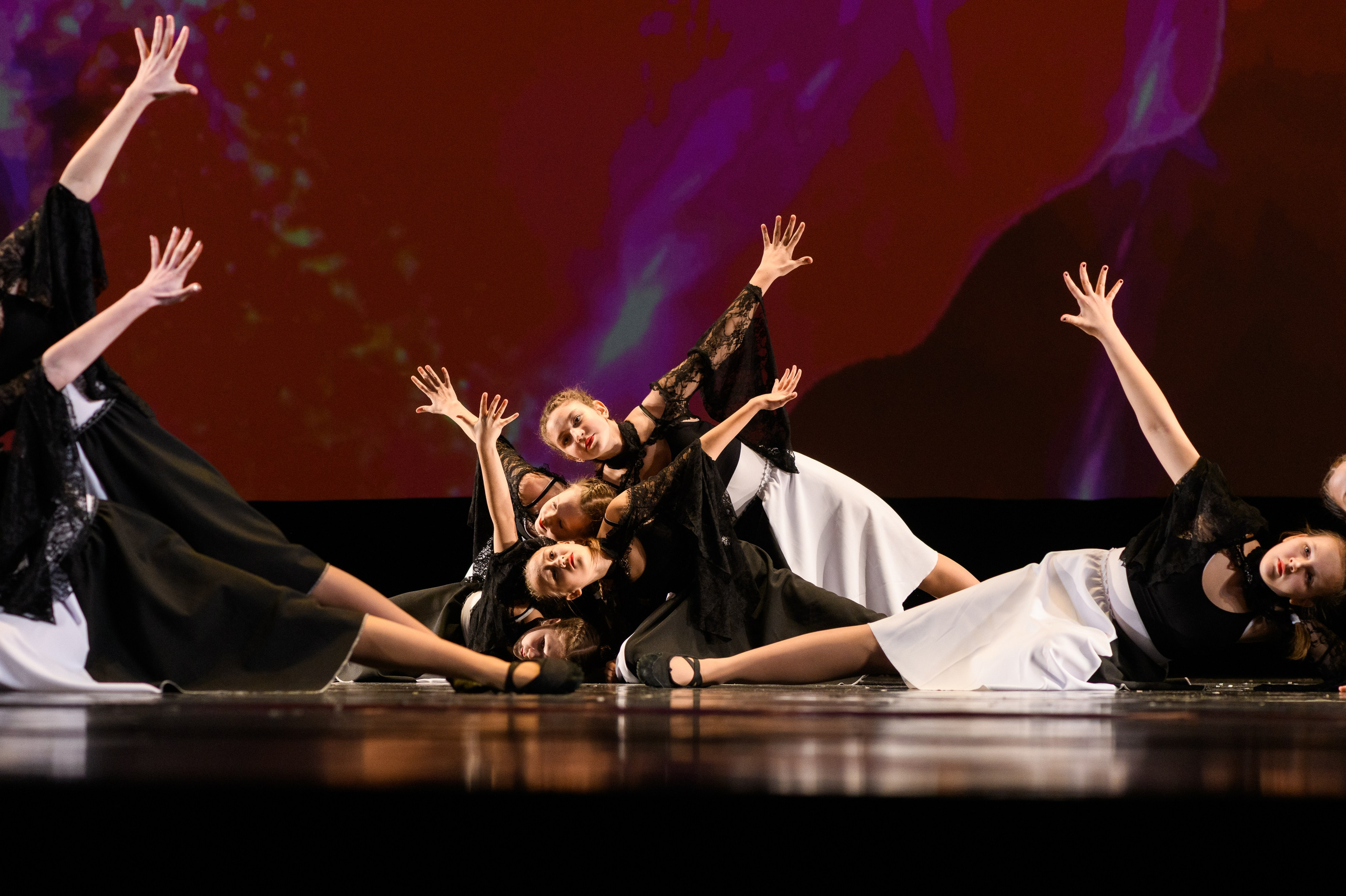 23 апреля, часть 2, БКЗ Октябрьский, г. Санкт-Петербург. Золотое яблочко