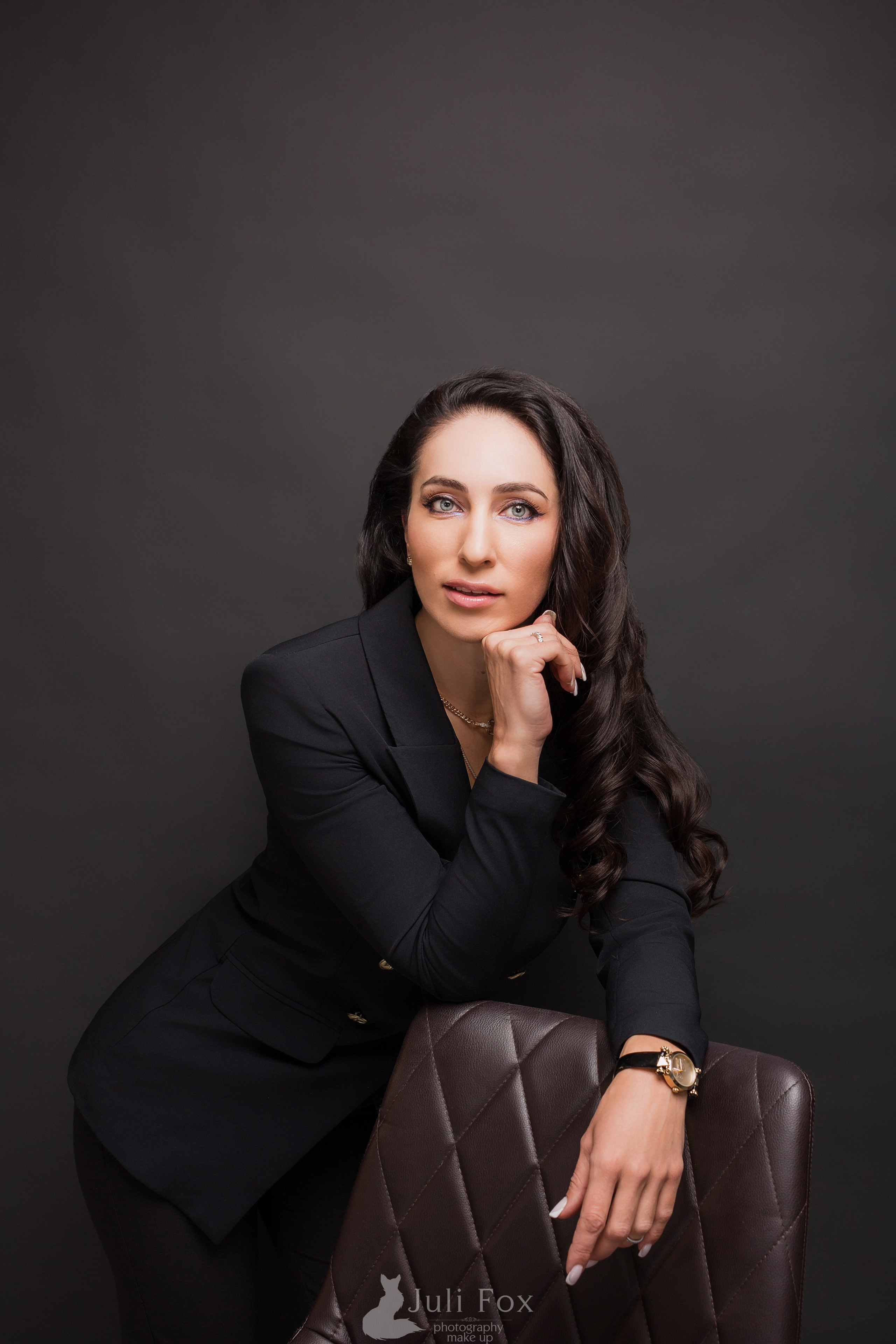 женский портретвладивосток, портретная фотосессия владивосток, фотограф владивосток, женская фотосессия владивосток, владивисток фото, фотосессия для девушек владивосток, владивосток портрет, фотограф юлиана джули фокс, фотосессия приморский край, портрет приморский край