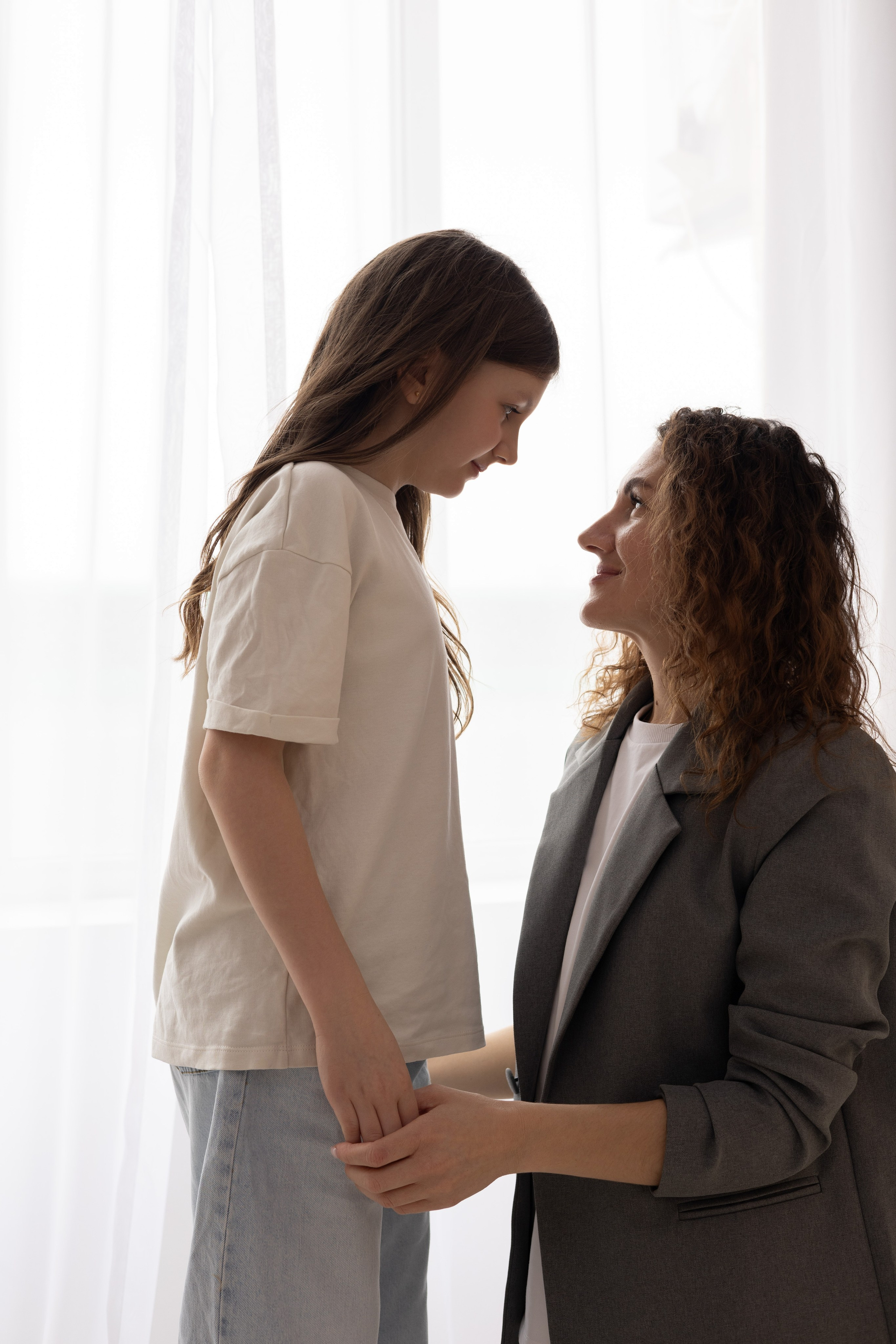 Вика с мамой. Портретный, свадебный, репортажный фотограф во Владивостоке Юлиана Джули Фокс