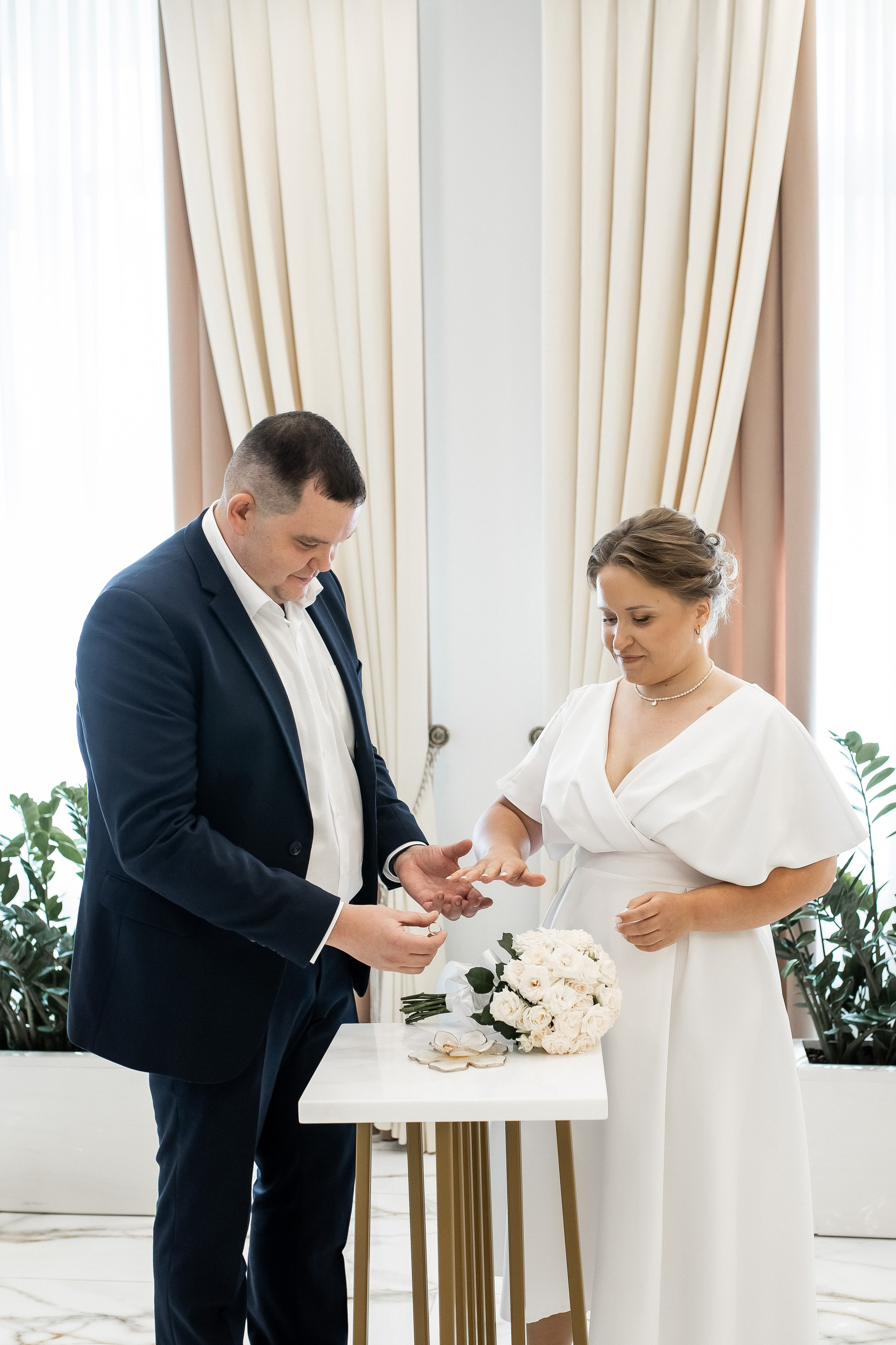 Василий и Ирина. Шиполовский ЗАГС. Профессиональный фотограф, Москва |Видное Елена Елизарова