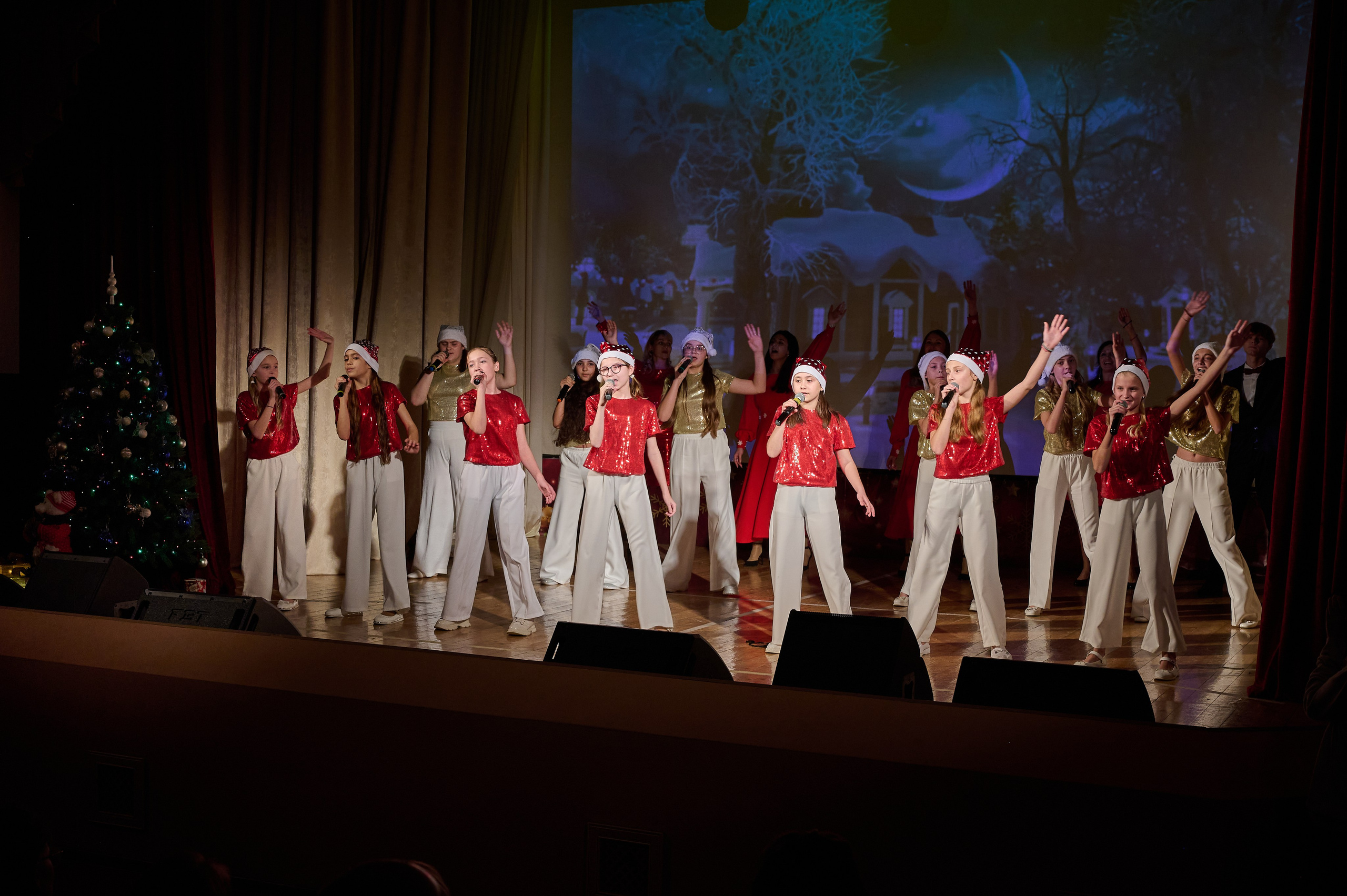 Новогодний концерт. Жизнь курорта Кабардинка в фотографиях