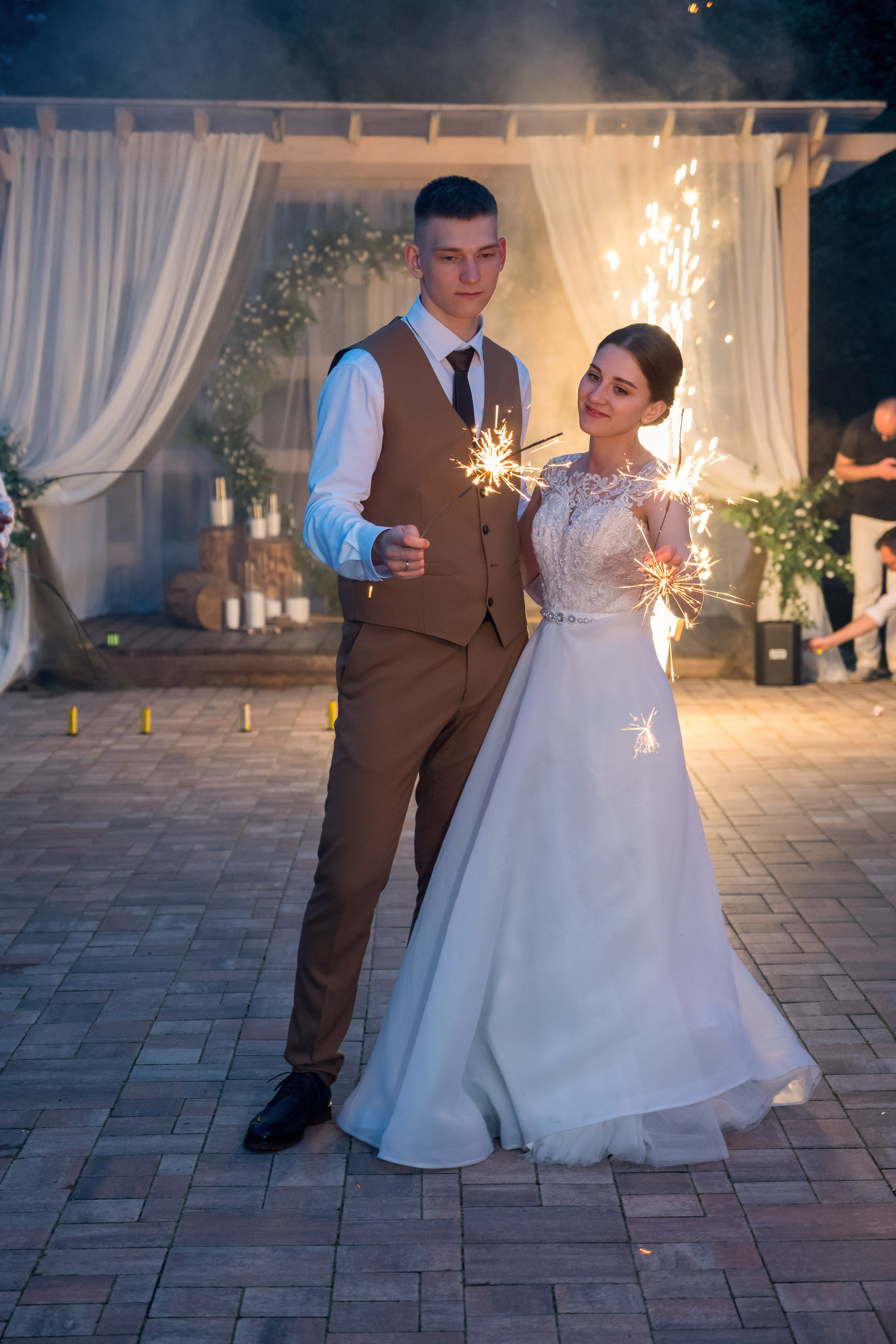 Данила & Олеся. Семейный и контент фотограф в Москве Alira