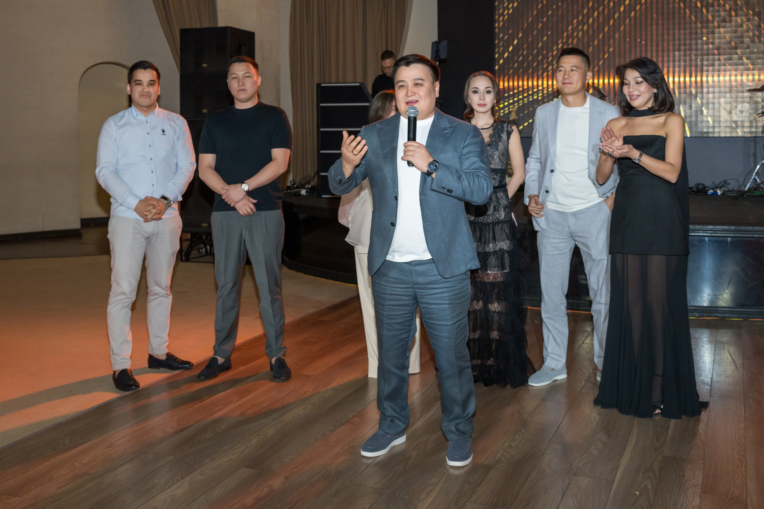 Виктор & Кристина. Семейный и контент фотограф в Москве Alira