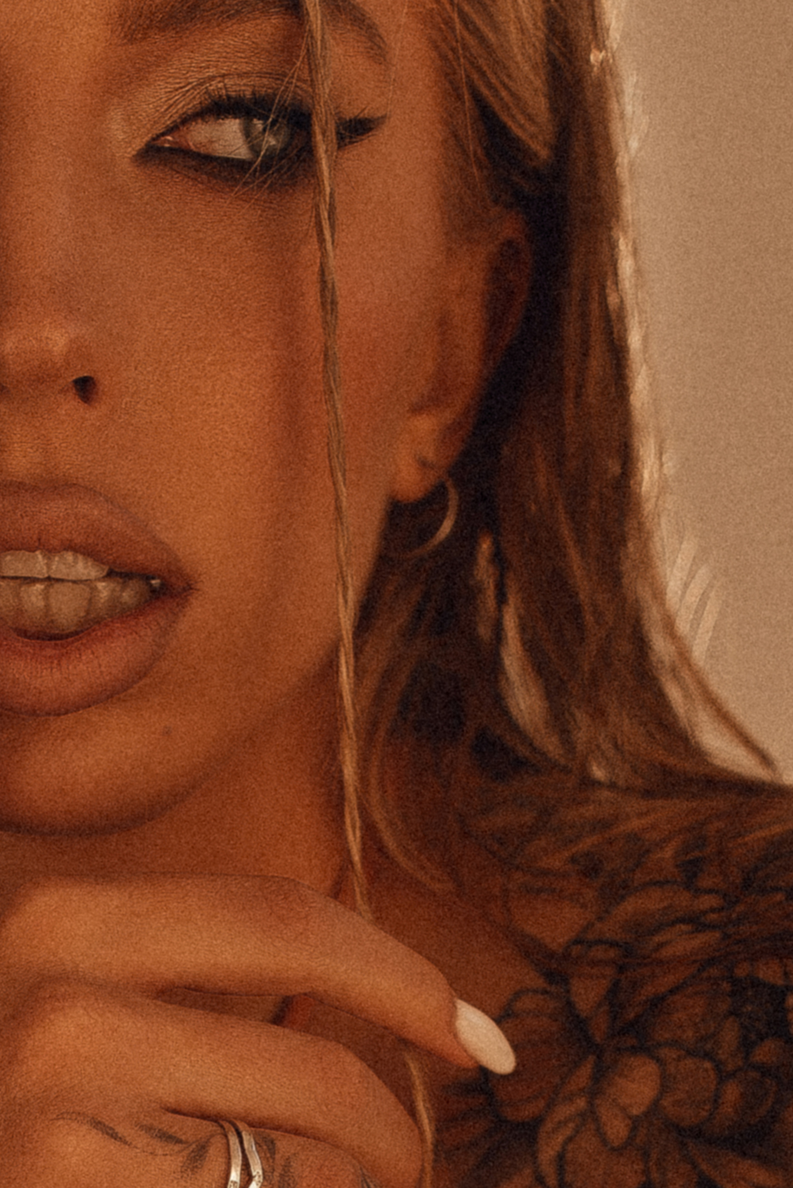 Nude photos. Https://hellenm.com/