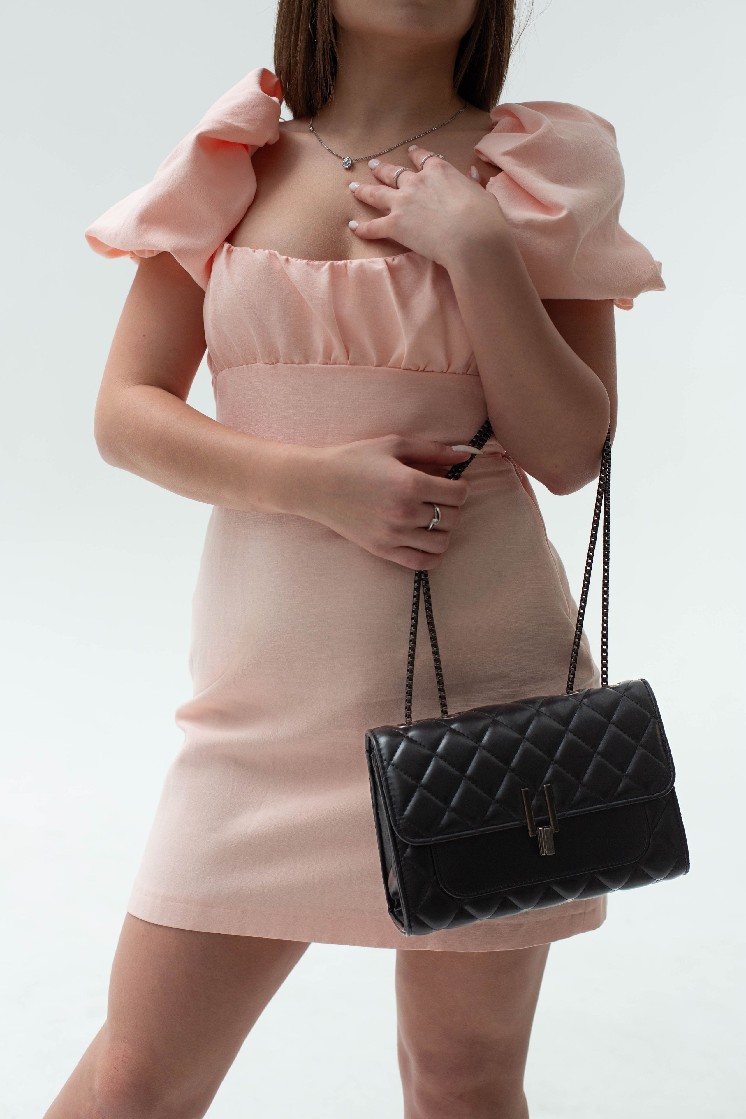 Контент съёмки одежды. Фотограф и видеограф Иркутск, семейная фотосессия, фото для аватарки