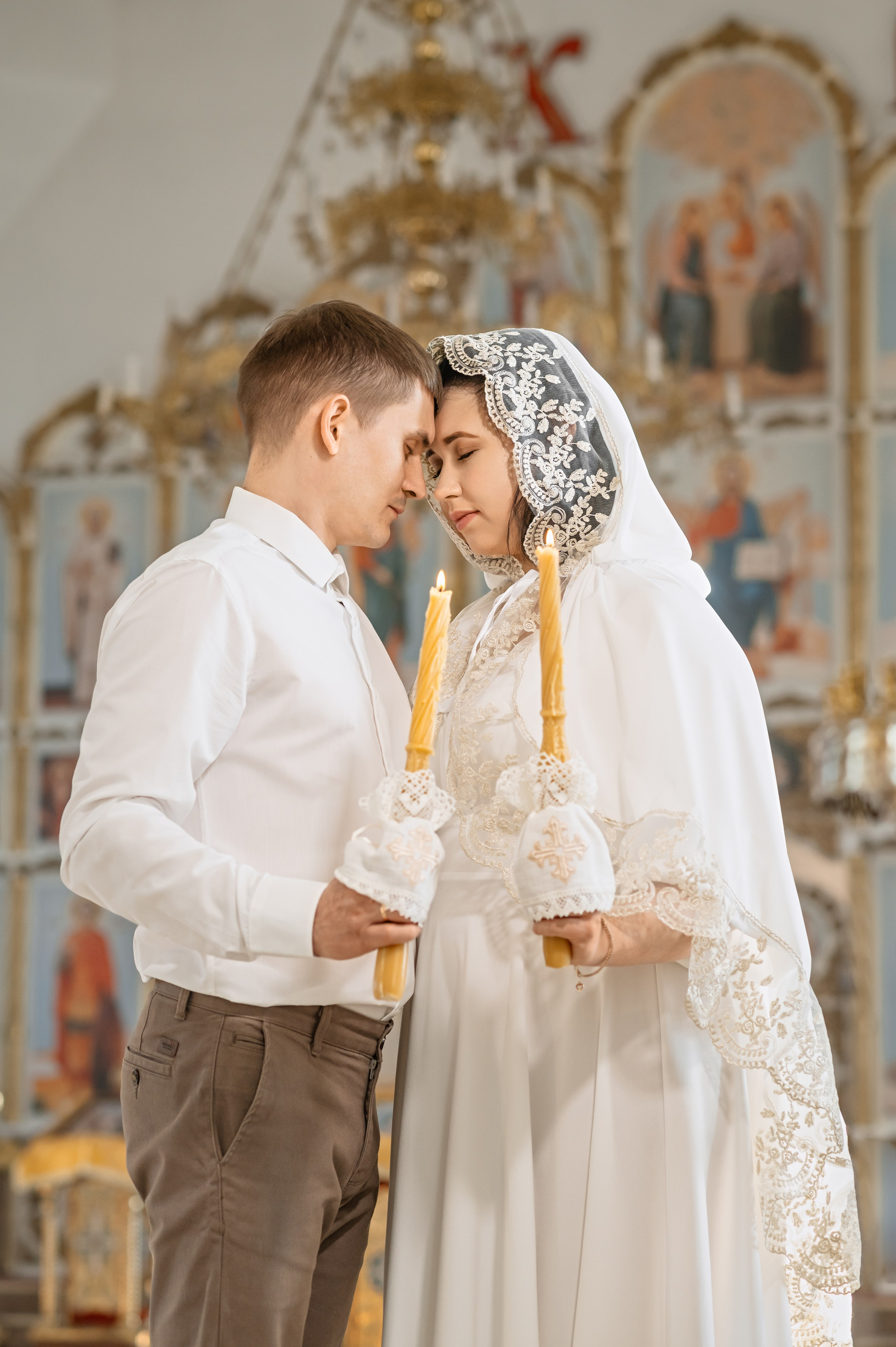 Венчание в храме Благовещения Пресвятой Богородицы. Церковный фотограф на Таинство Крещения и Венчания в Оренбурге и Оренбургской области Екатерина Белкина