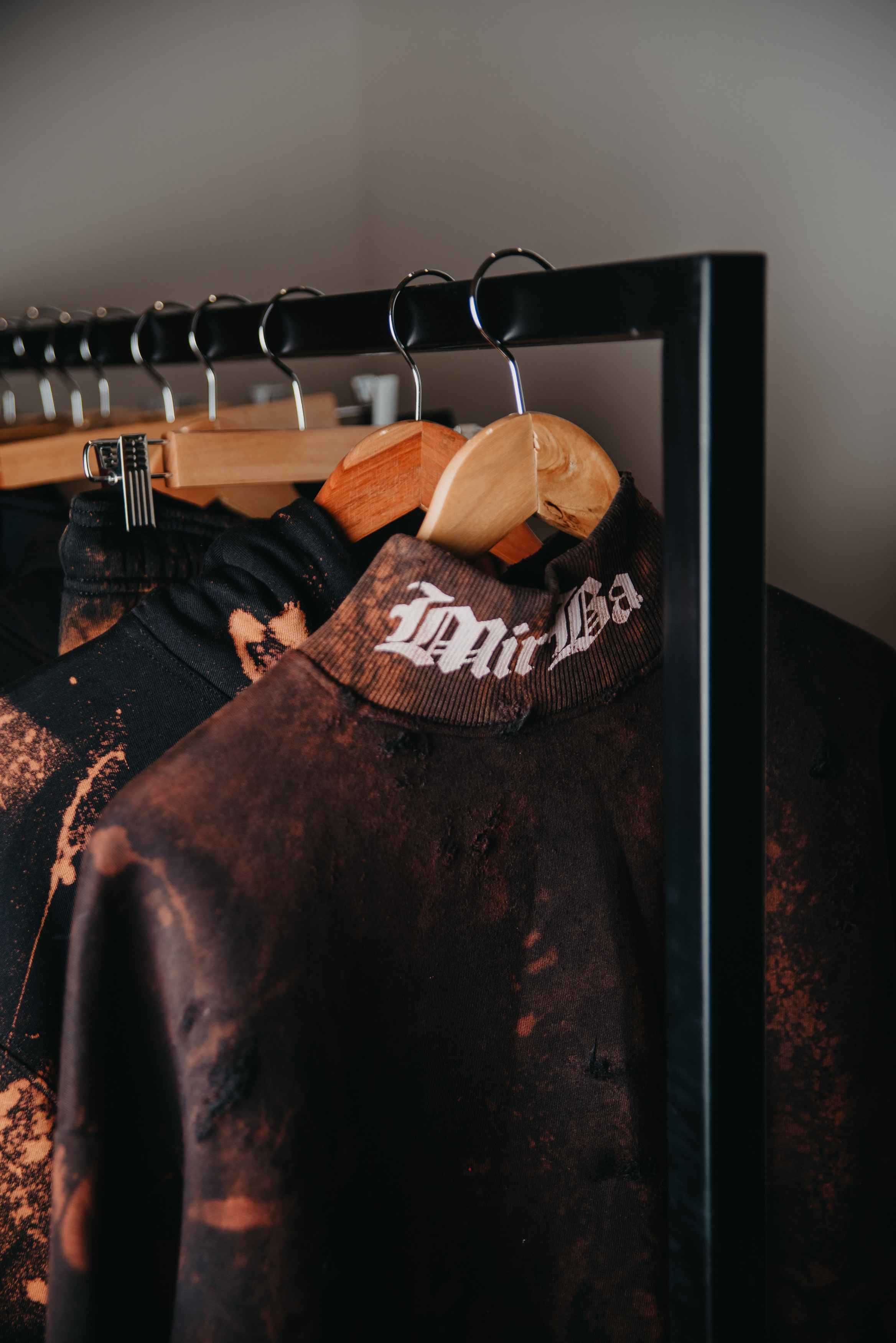 Открытие магазина концептуального бренда одежды MIRBA. Контент фотограф Илья Урс