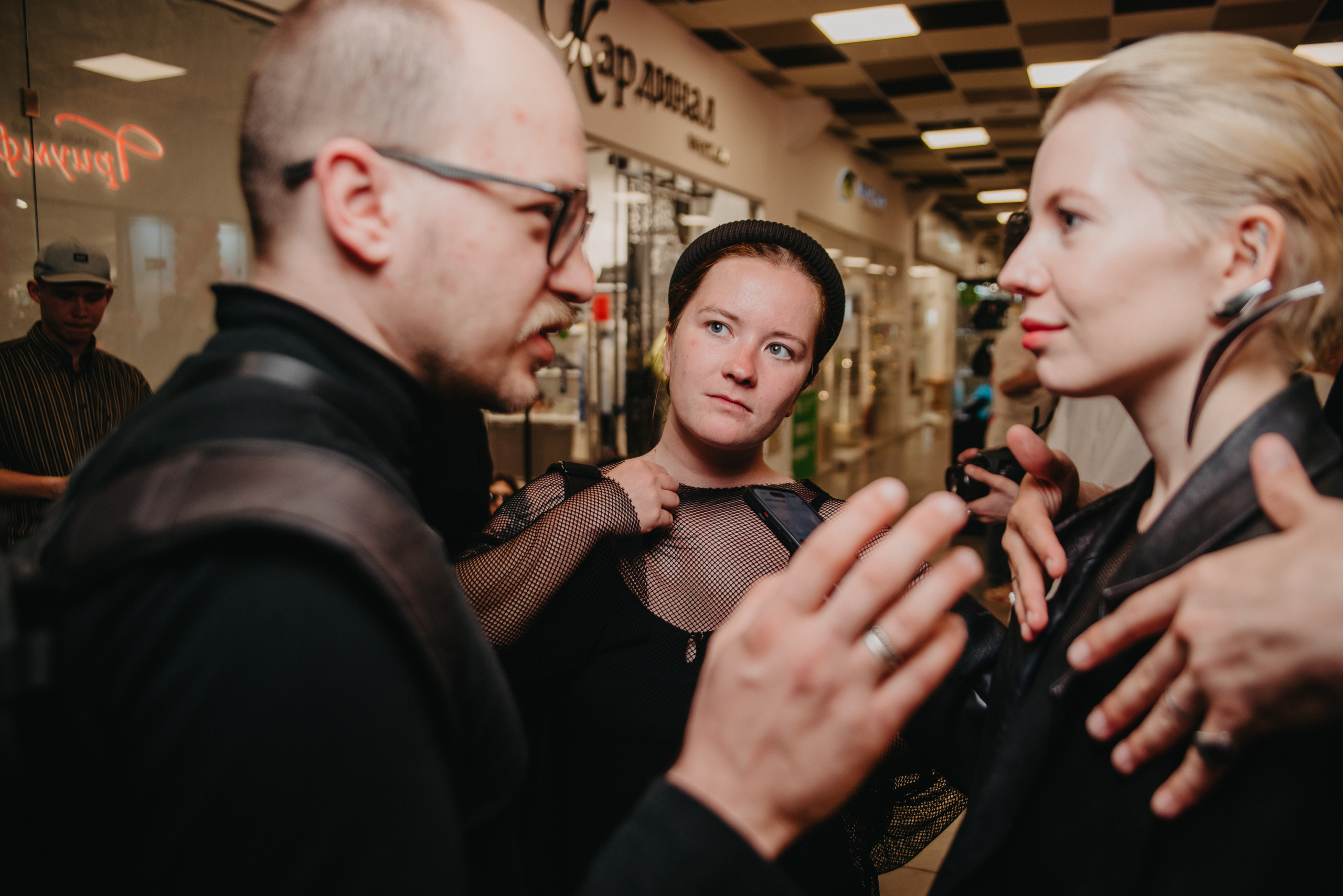 Открытие магазина концептуального бренда одежды MIRBA. Контент фотограф Илья Урс