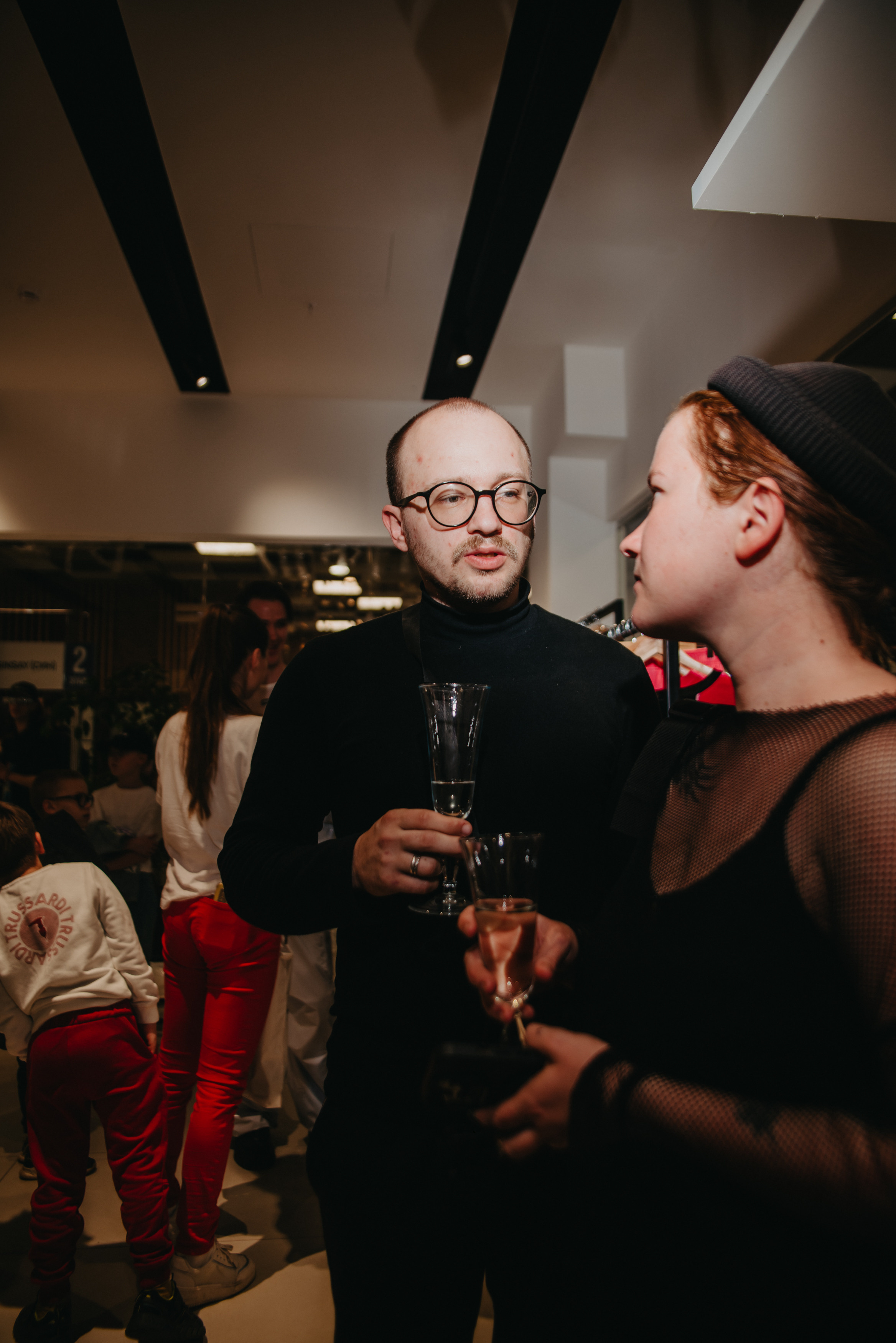 Открытие магазина концептуального бренда одежды MIRBA. Контент фотограф Илья Урс