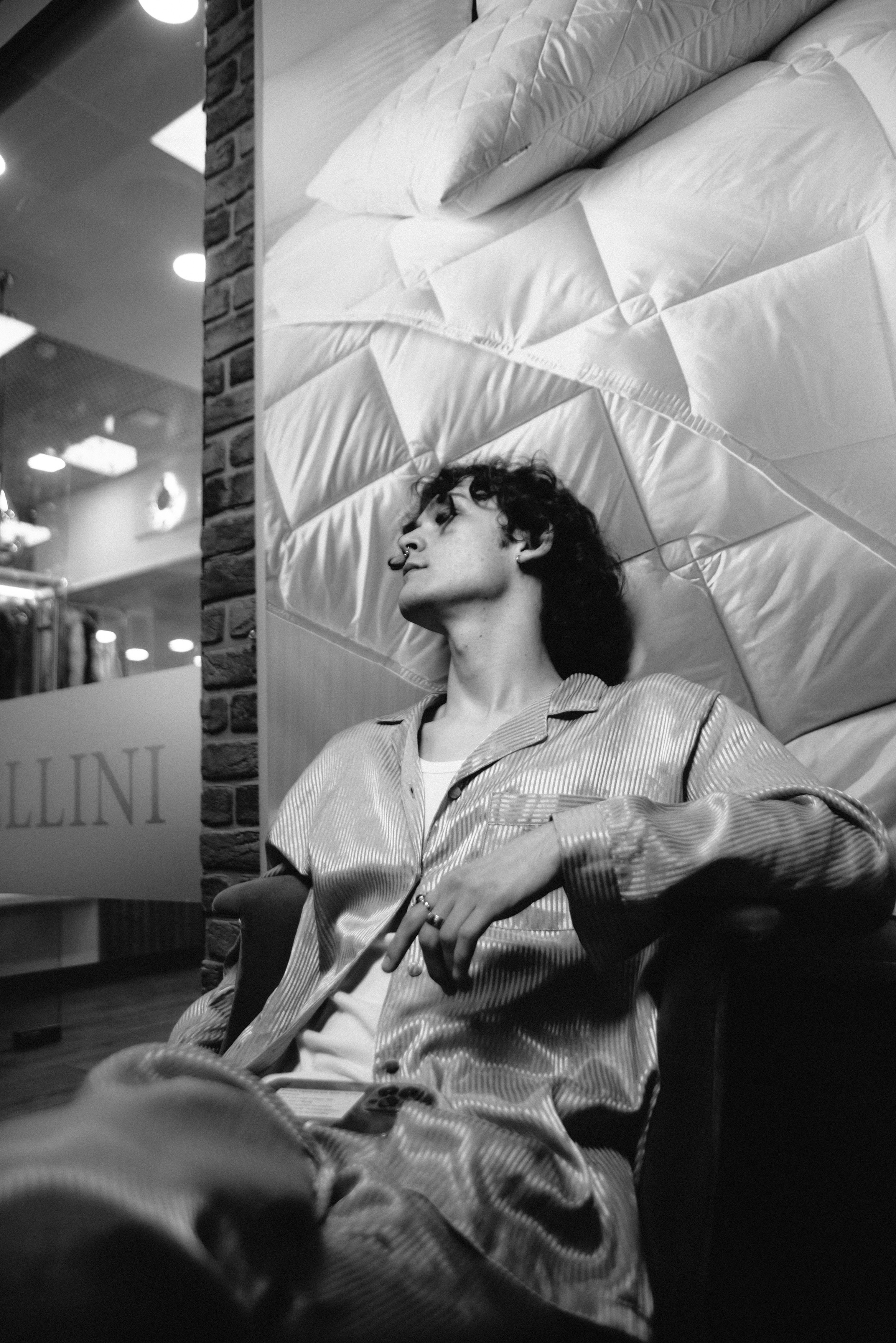 Открытие магазина концептуального бренда одежды MIRBA. Контент фотограф Илья Урс