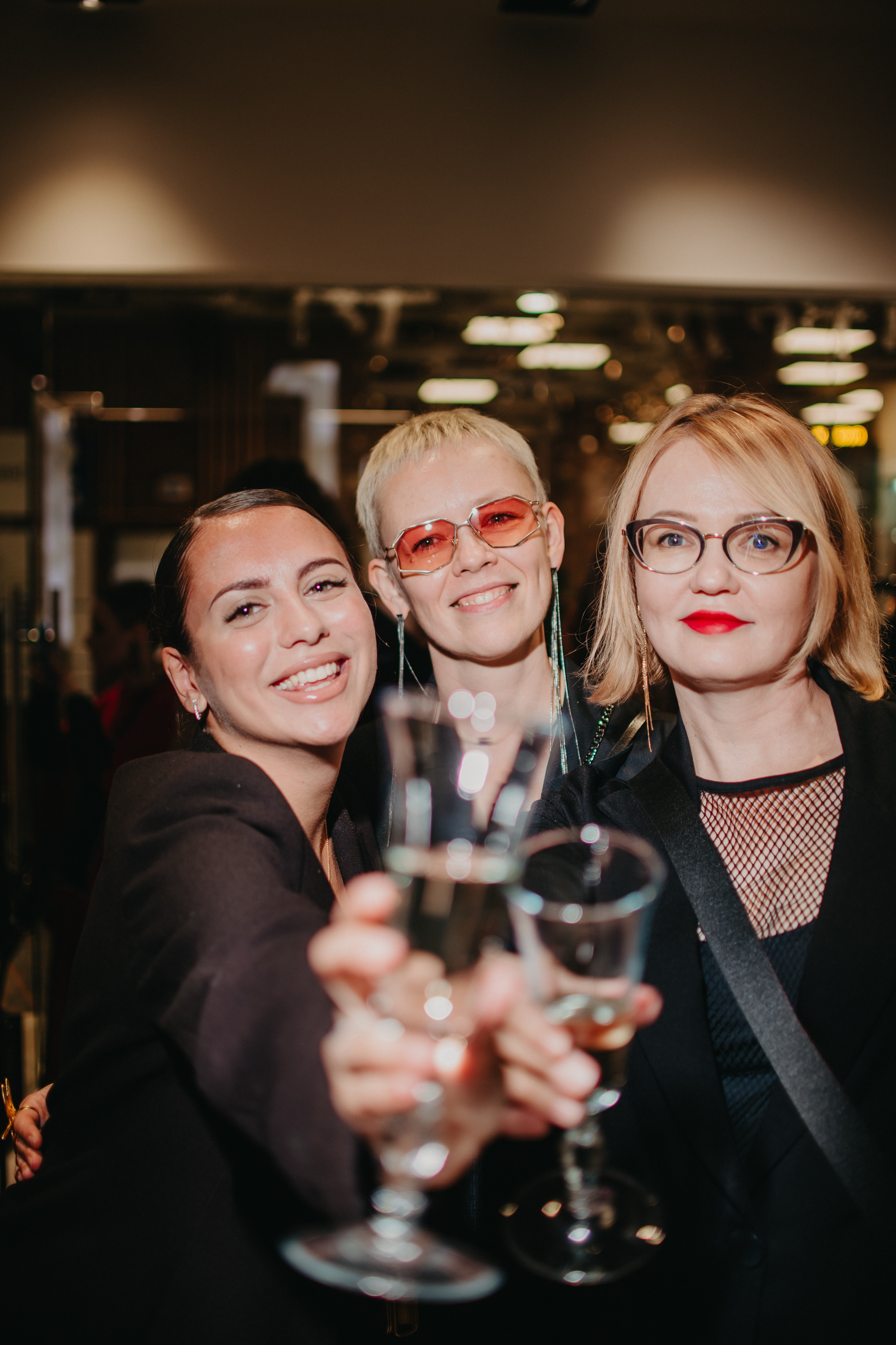 Открытие магазина концептуального бренда одежды MIRBA. Контент фотограф Илья Урс