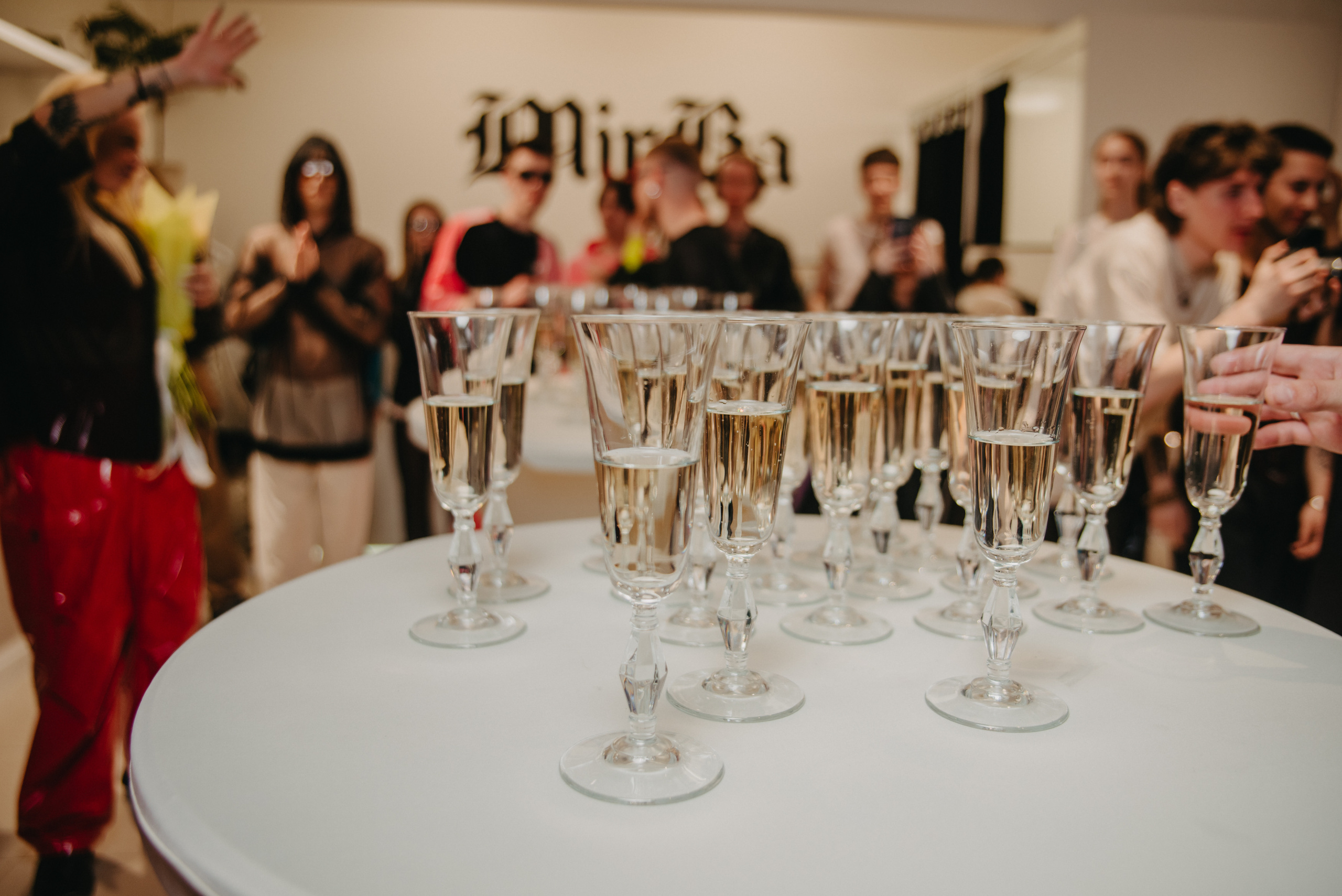 Открытие магазина концептуального бренда одежды MIRBA. Контент фотограф Илья Урс