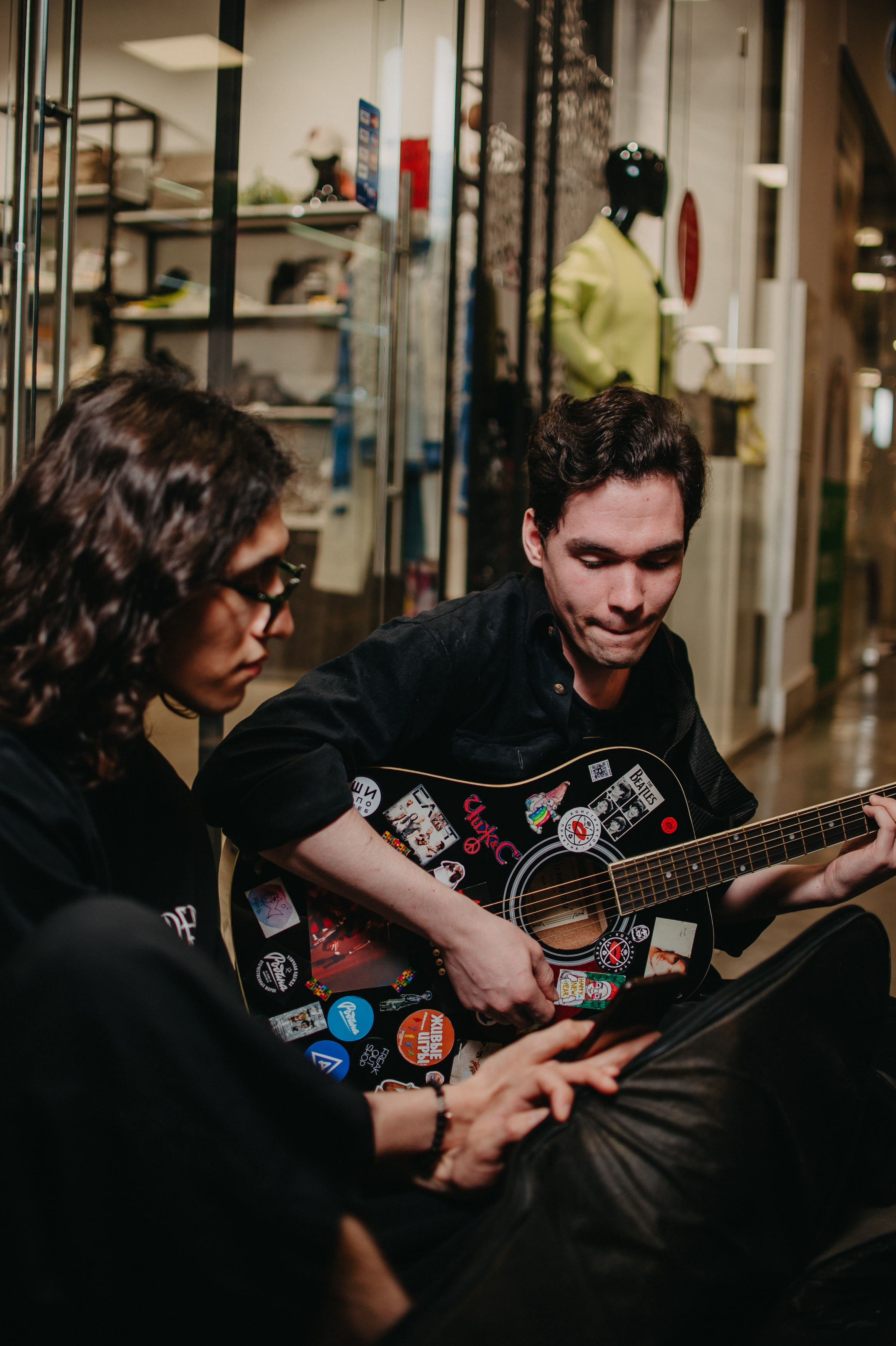 Открытие магазина концептуального бренда одежды MIRBA. Контент фотограф Илья Урс