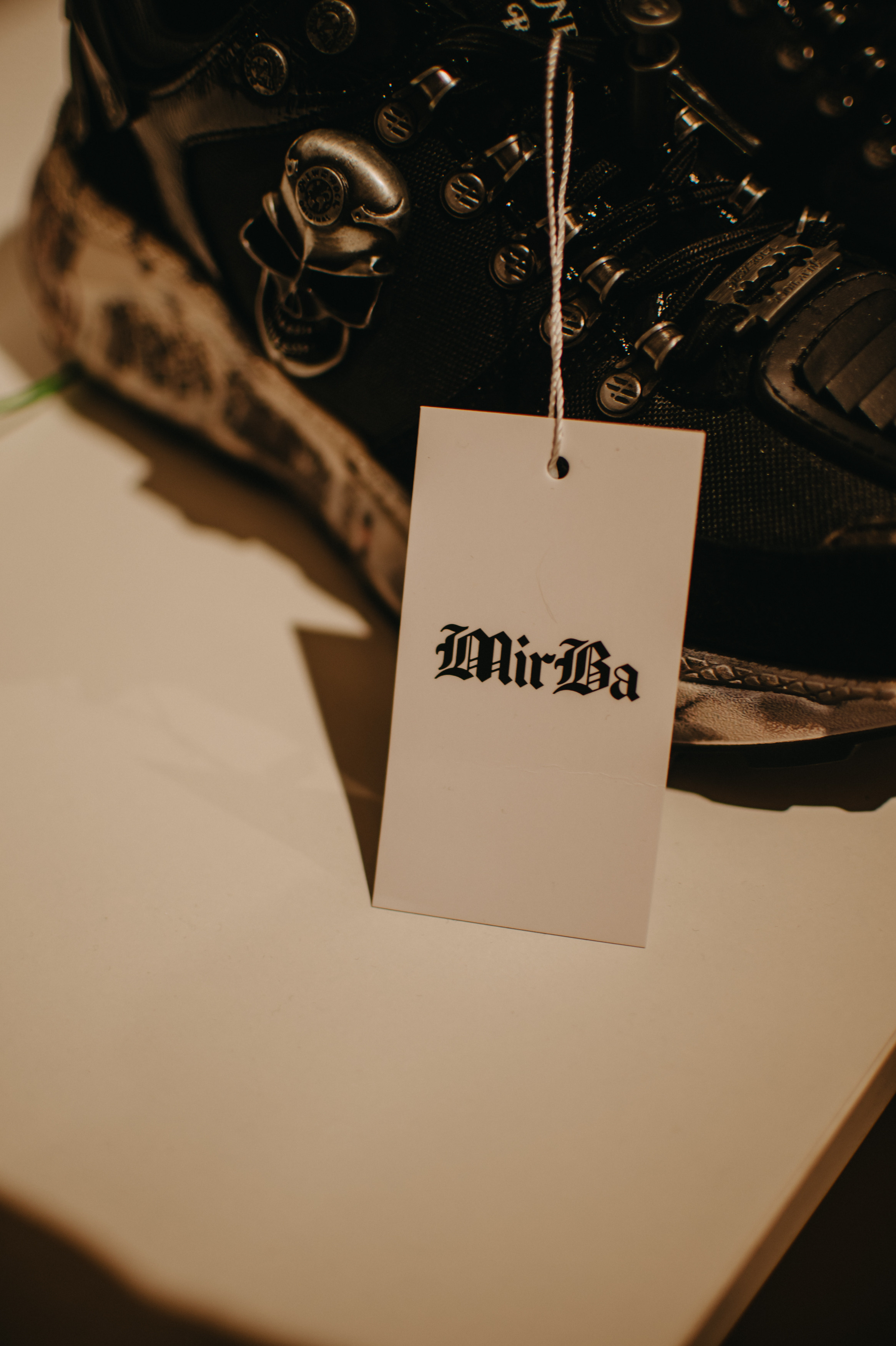 Открытие магазина концептуального бренда одежды MIRBA. Контент фотограф Илья Урс