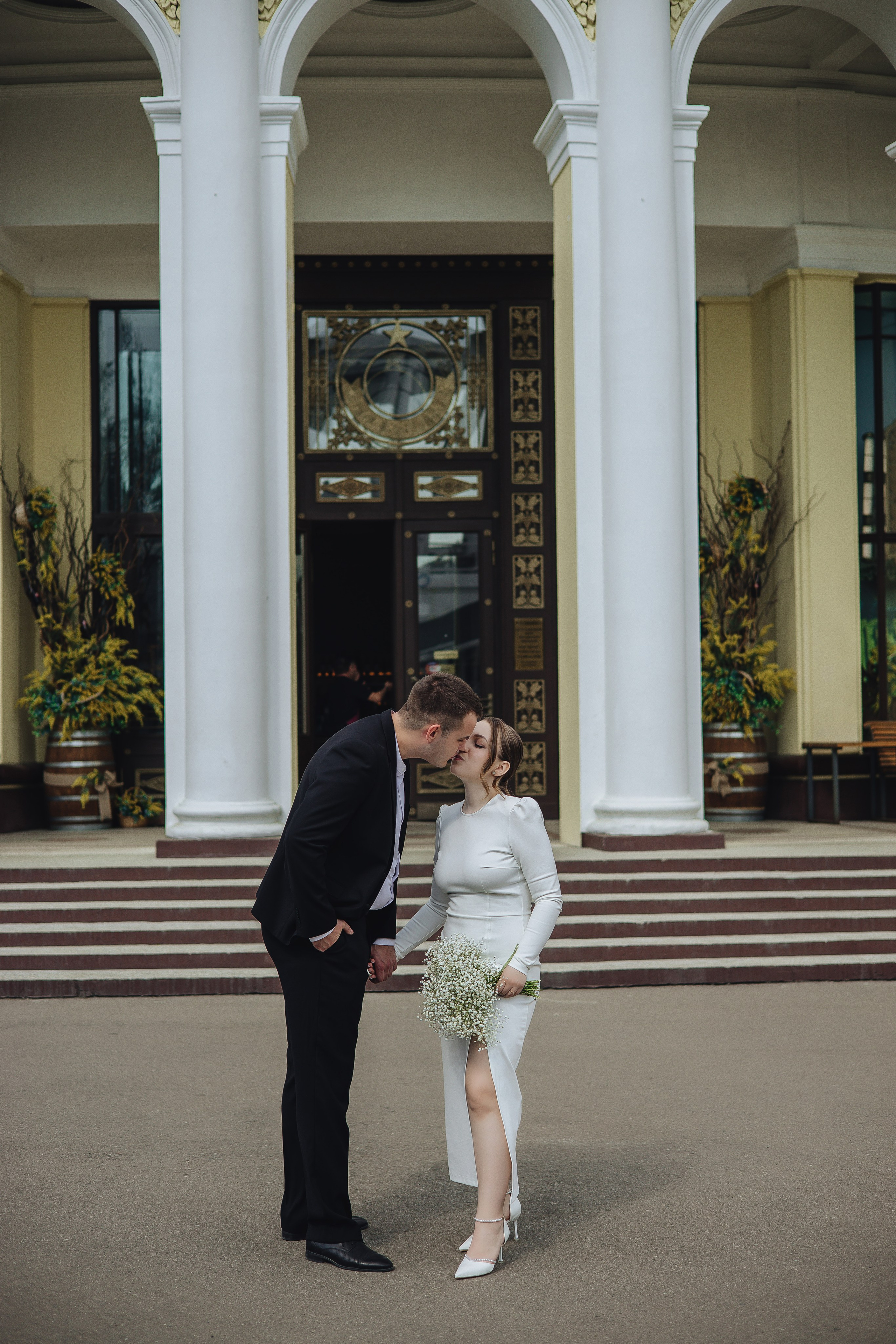 Тоня & Рома. ВДНХ. Свадебный и семейный фотограф Пушкин Царское Село СПБ Питер Санкт-Петербург и Рязань Ольга Козлова