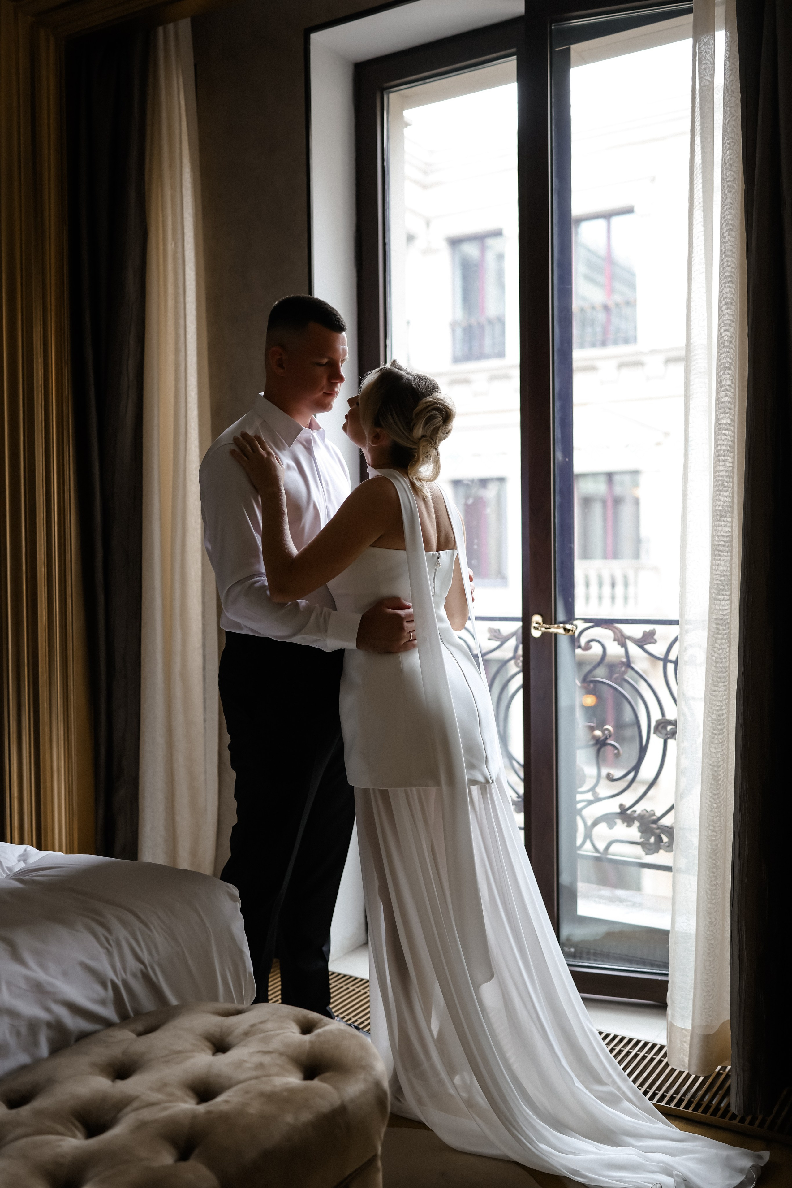 Laura and Artem's Wedding at the St. Regis Hotel. Свадебный фотограф в Москве Людмила Яковлева
