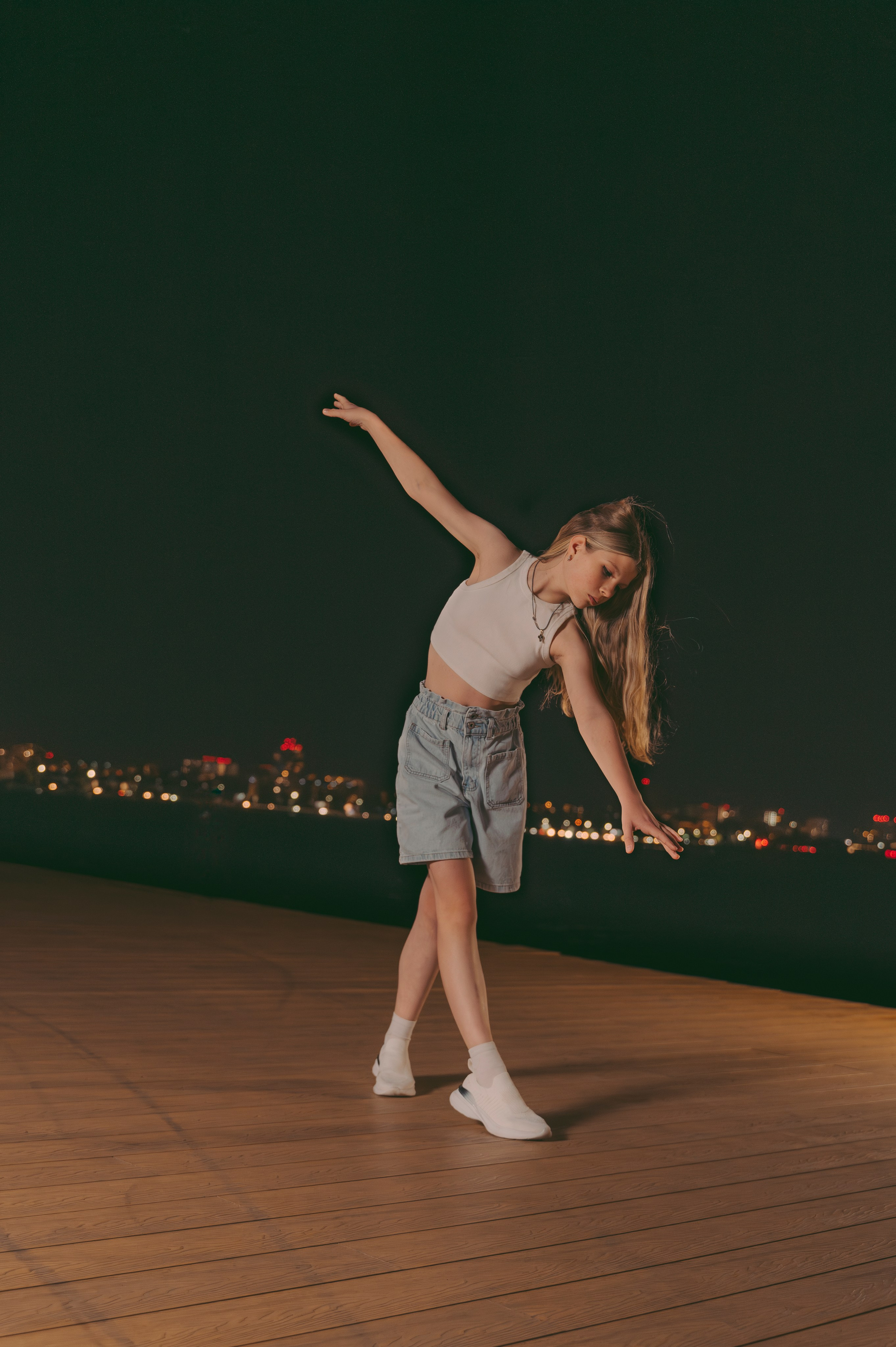 Съёмка EnDehors в вечернем городе. Фотограф Сергей Дружков (Воронеж / Липецк)