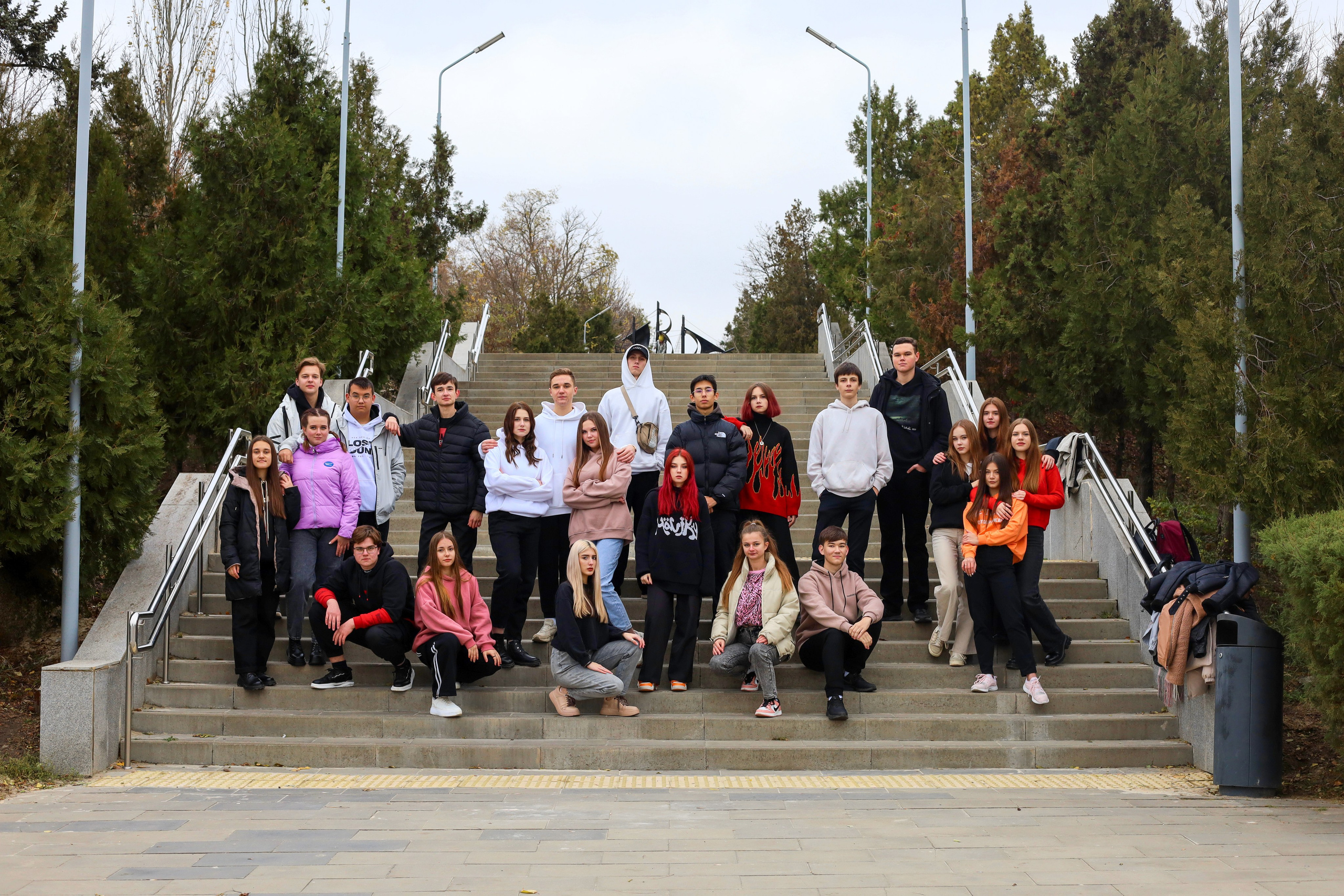 ФОТОСЕССИЯ ДЛЯ ВЫПУСКНИКОВ 35 ШКОЛЫ Г. ТАГАНРОГА. Выпускные альбомы в Таганроге и Ростовской Области