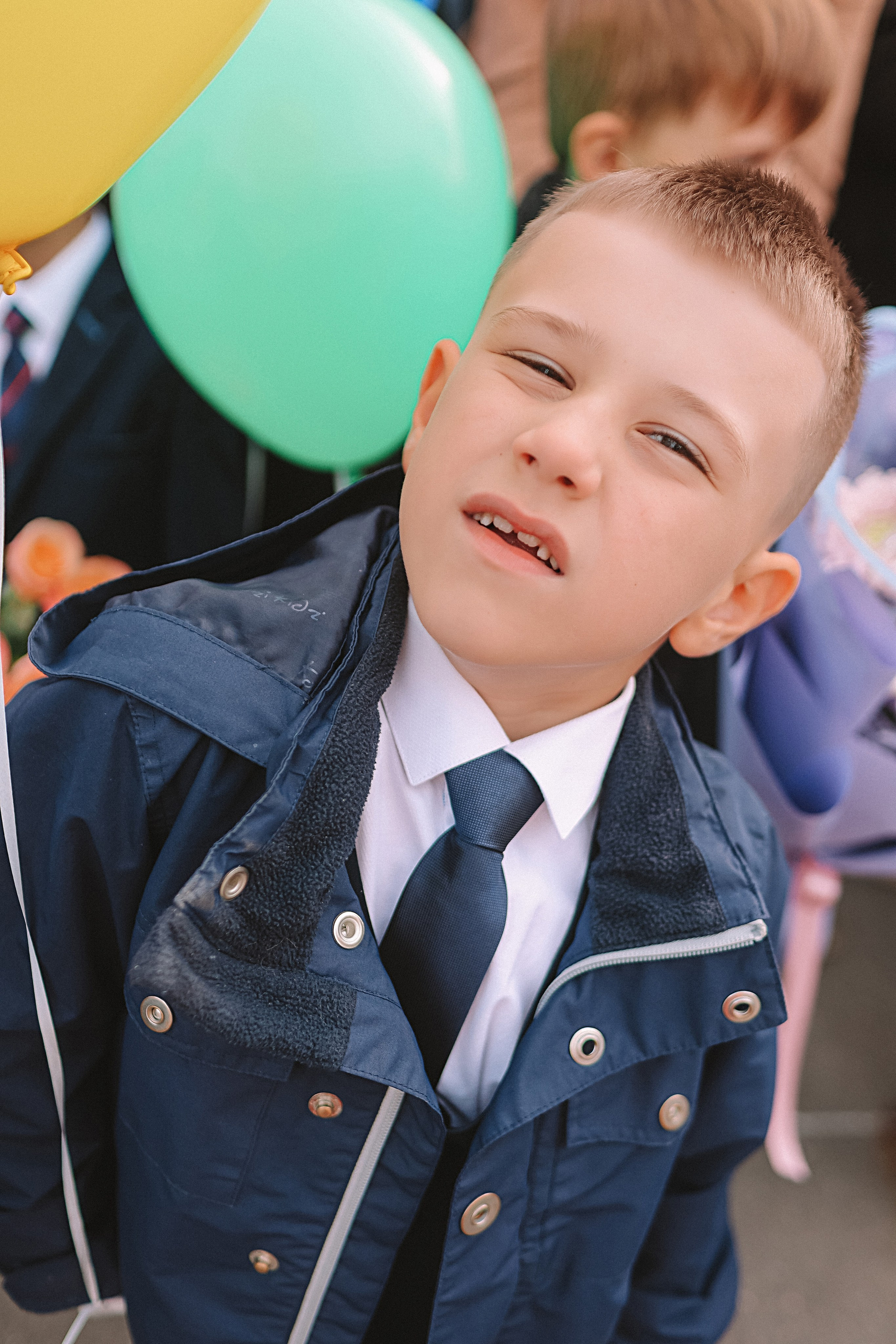 1 сентября линейка+кл час+портреты. Семейный фотограф Тюмень, фотограф на роды Салмина Мария