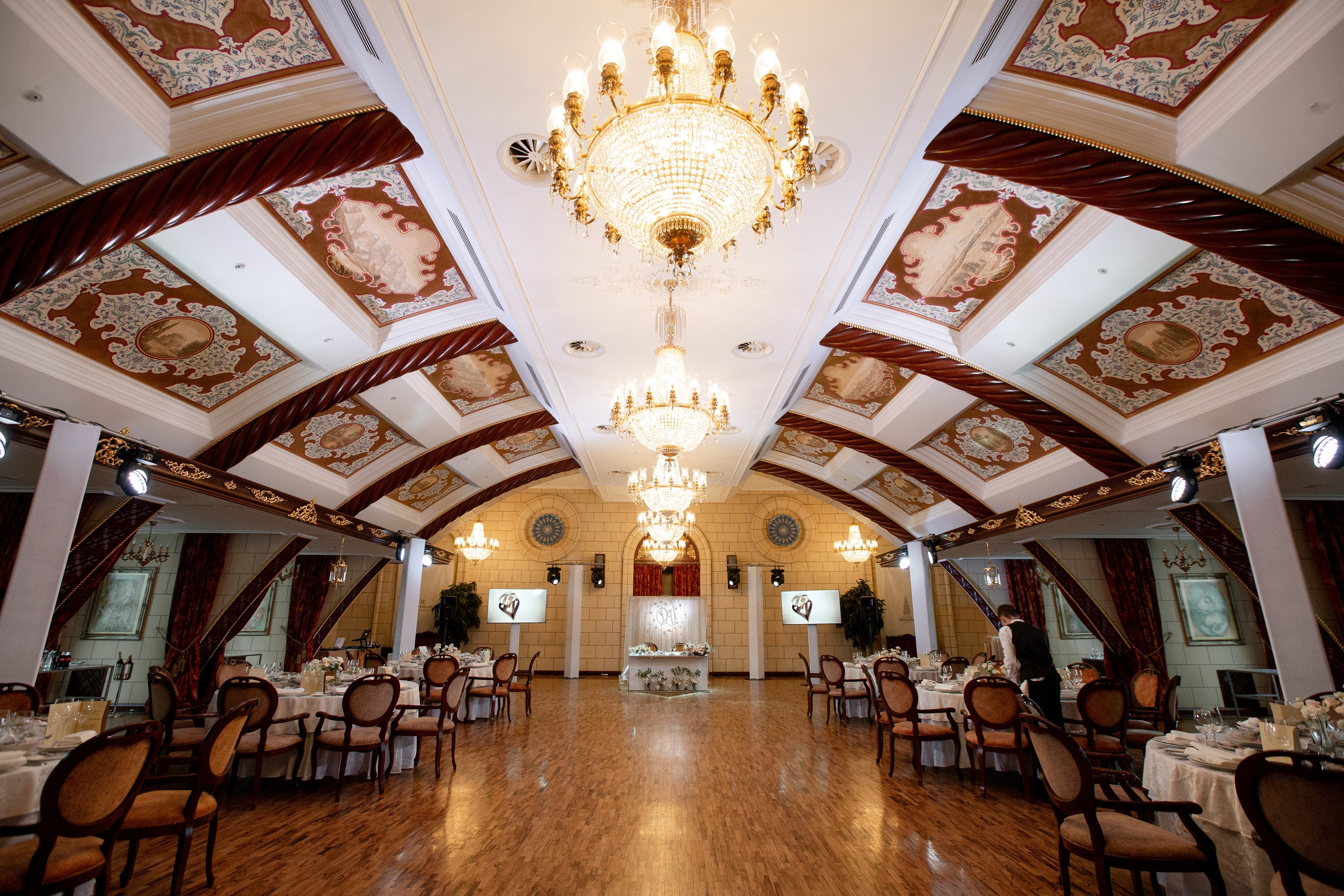 Любовь в сердце столицы. Свадебный фотограф — Ефимов Сергей