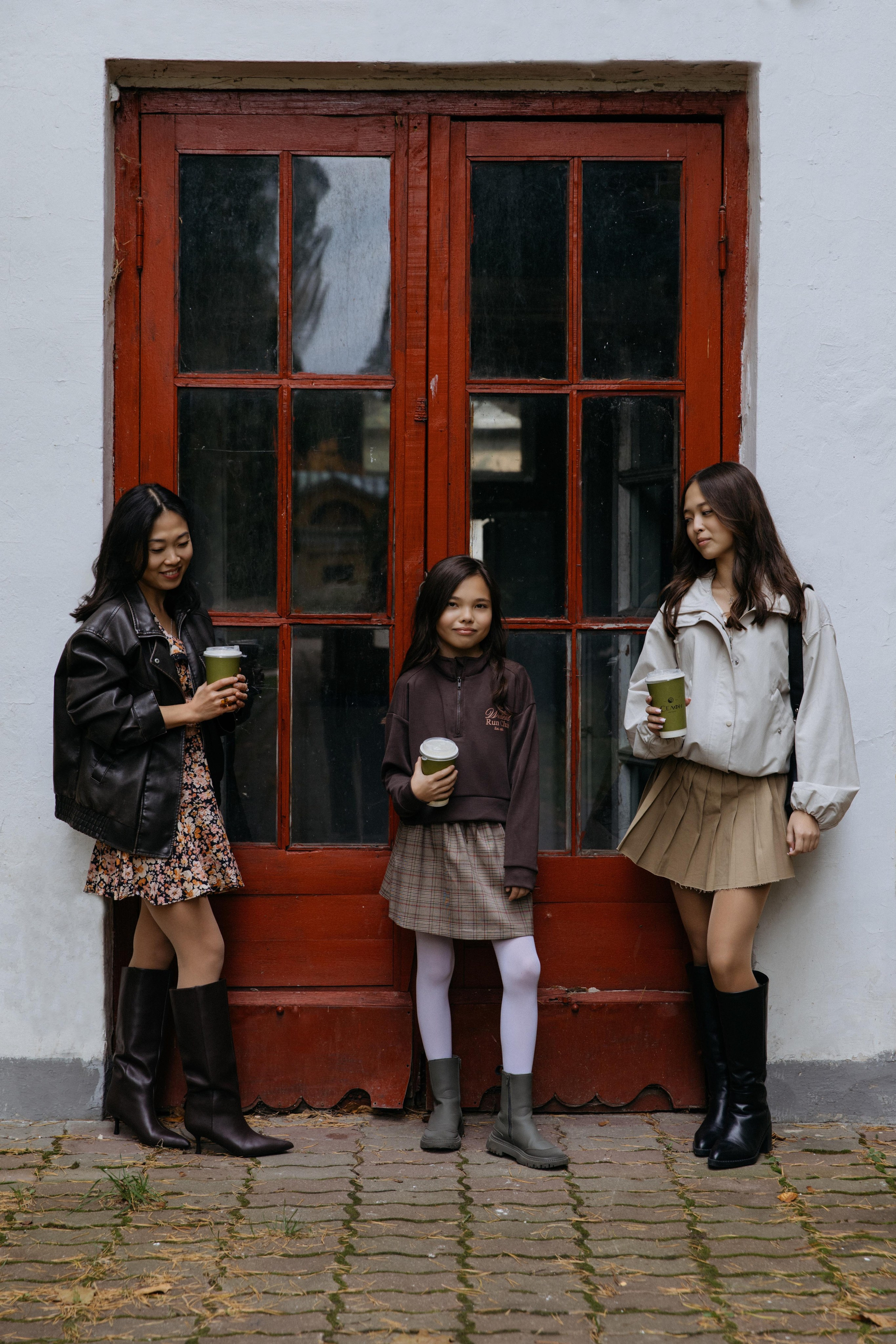 Семейная фотосессия в усадьбе Валуево. Фотограф Александра Сыщенко