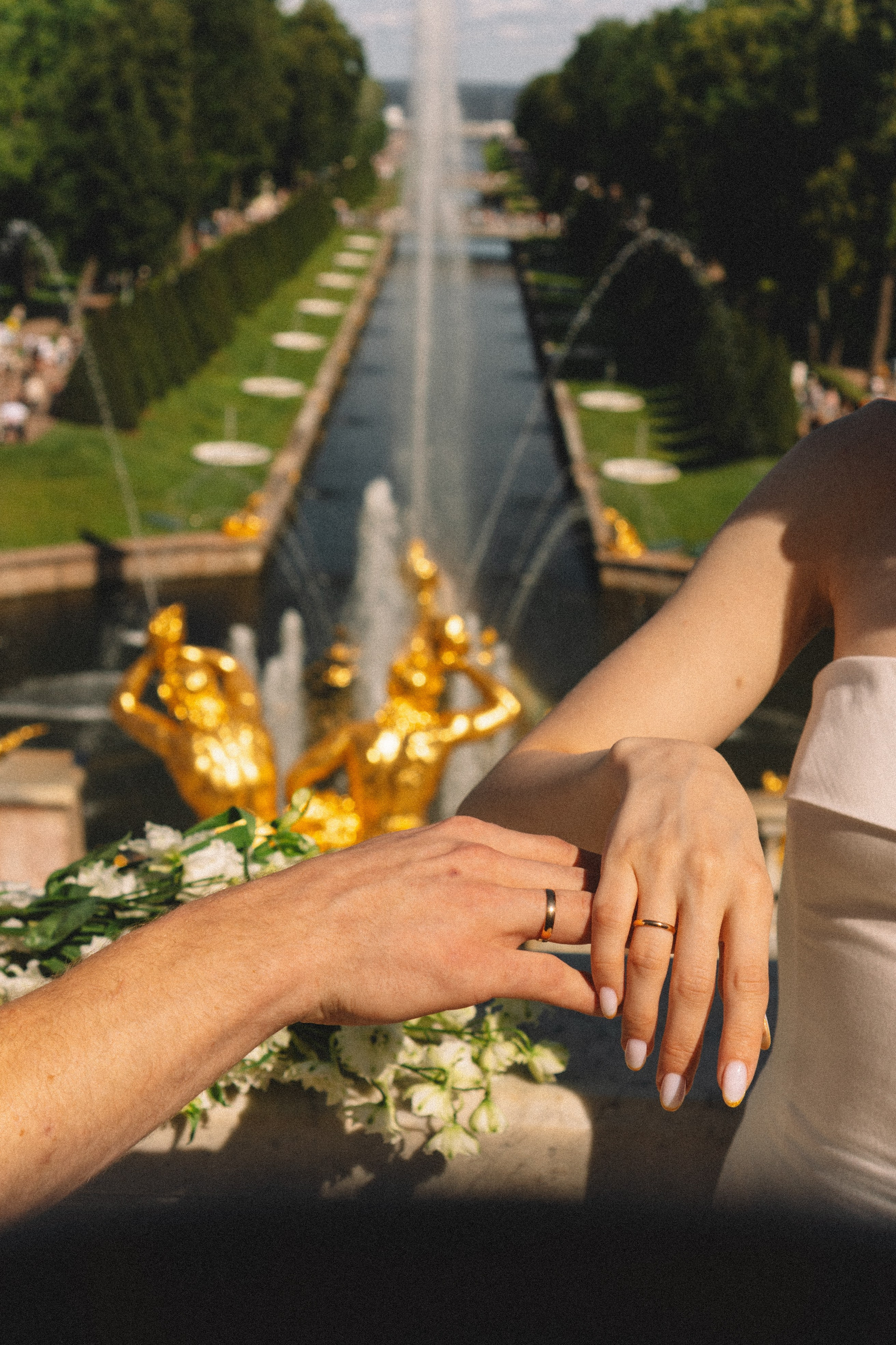 СВАДЕБНАЯ СЬЕМКА В ПЕТЕРГОФЕ И СЬЕМКА РЕПОРТАЖА В ЗАГСЕ ПЕТЕРГОФА. Профессиональный фотограф, Санкт-Петербург — Виктория Богомолова