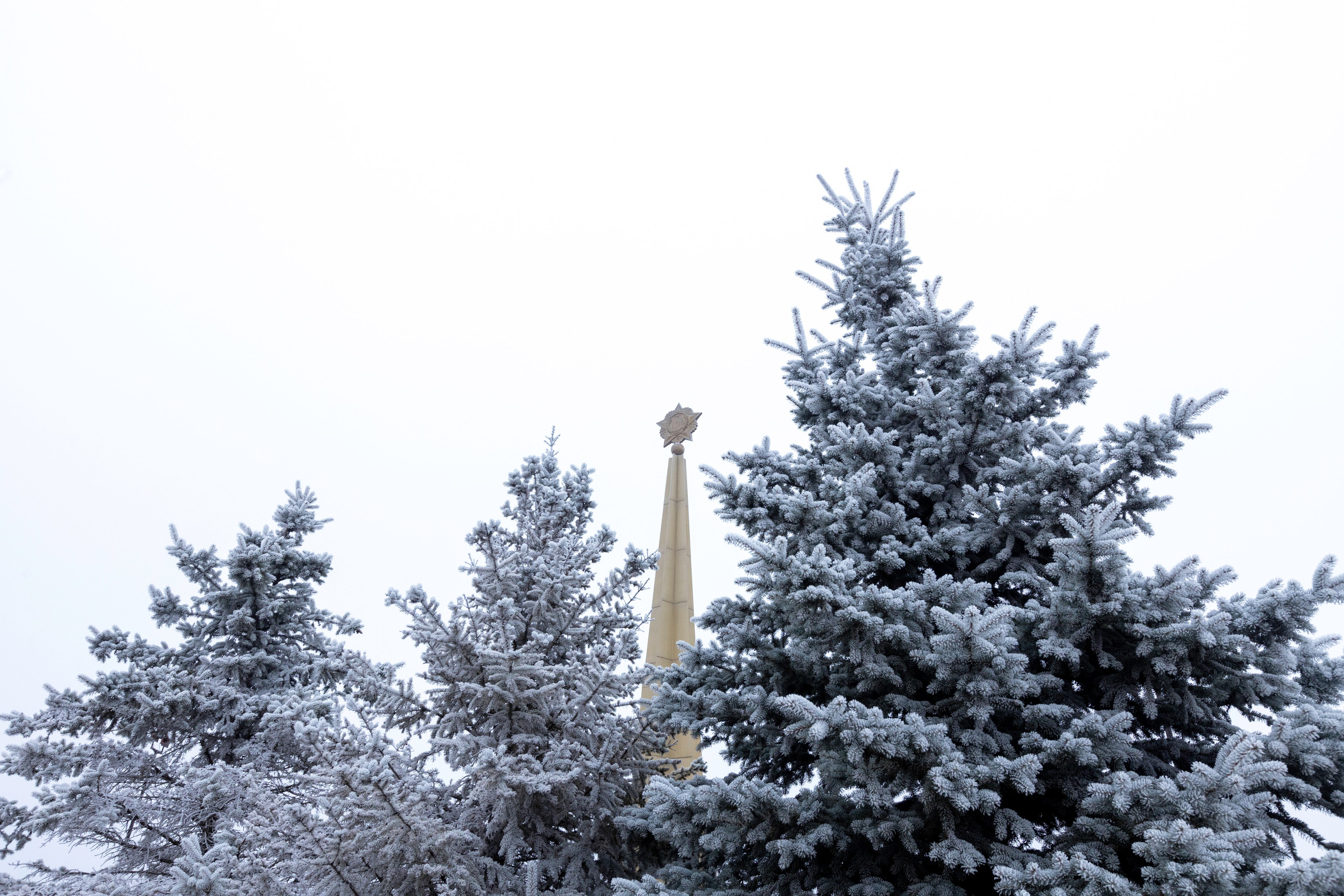 Иней — Менделеевский. Мемориалы Героям Великой Отечественной Войны. Фотограф в Туле Крупский АнДРей. Фотостудия «КАДР71» в Туле