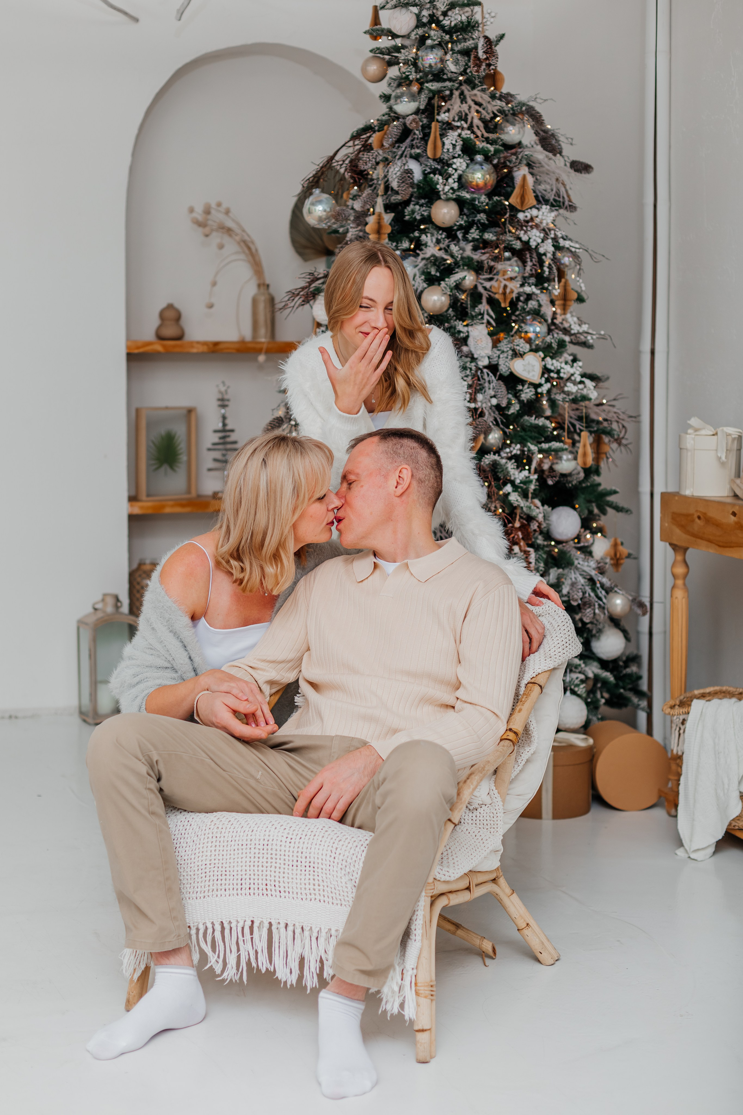 Уютная семейная фотосессия семьи Ломоносовых. Семейный и детский фотограф в Москве Алёна Кораблина