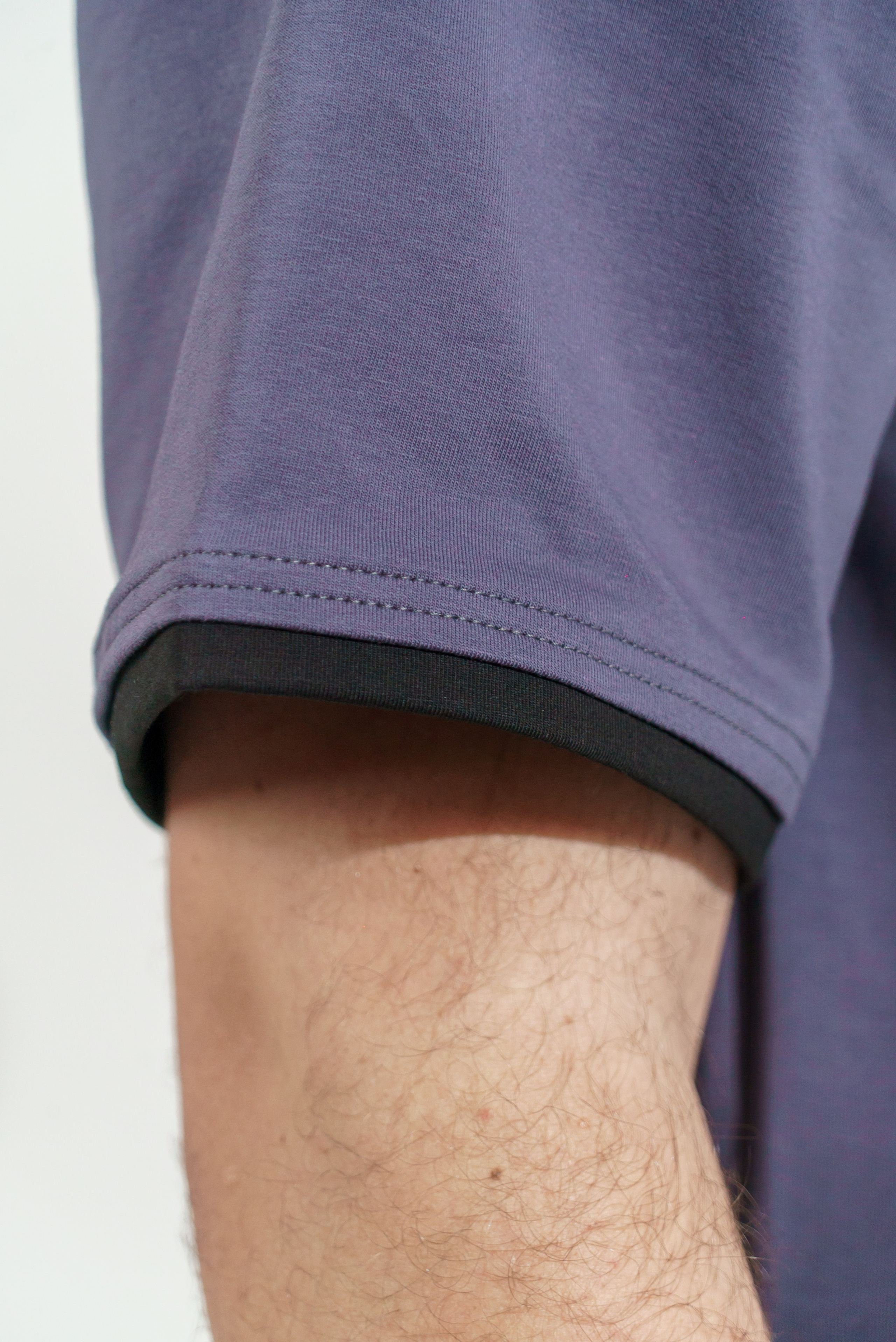 Предметная фотосъемка одежды для Wildberries и Ozon — бренды Краснодара. Фото и видеосъемка одежды для маркетплейсов Ozon, Wildberries. Шедевры для Вас! Фотограф и Видеограф в Краснодаре Пахиев Руслан