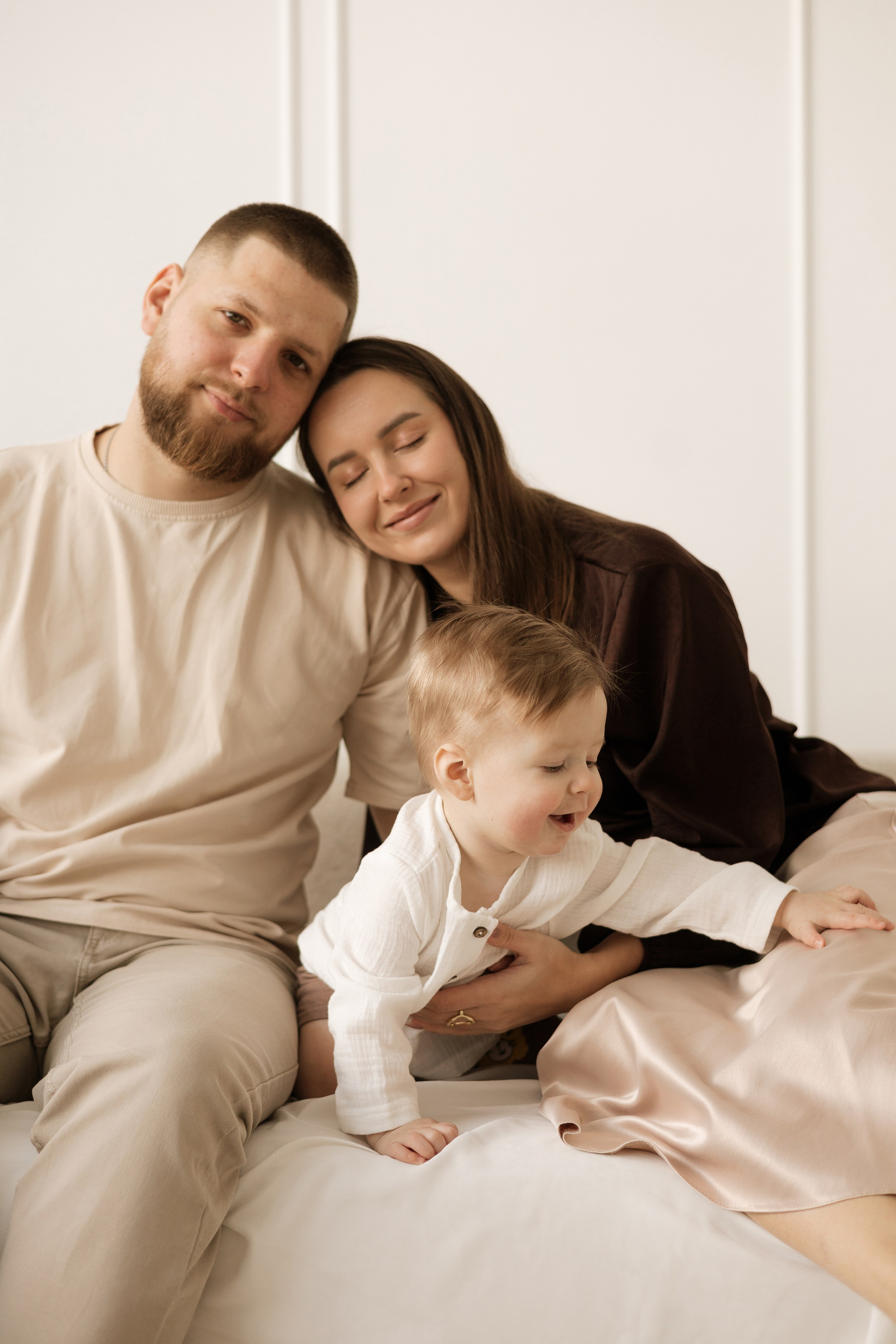 Арсений с мамой и папой. Фотограф в Кемерово Миллер Анна