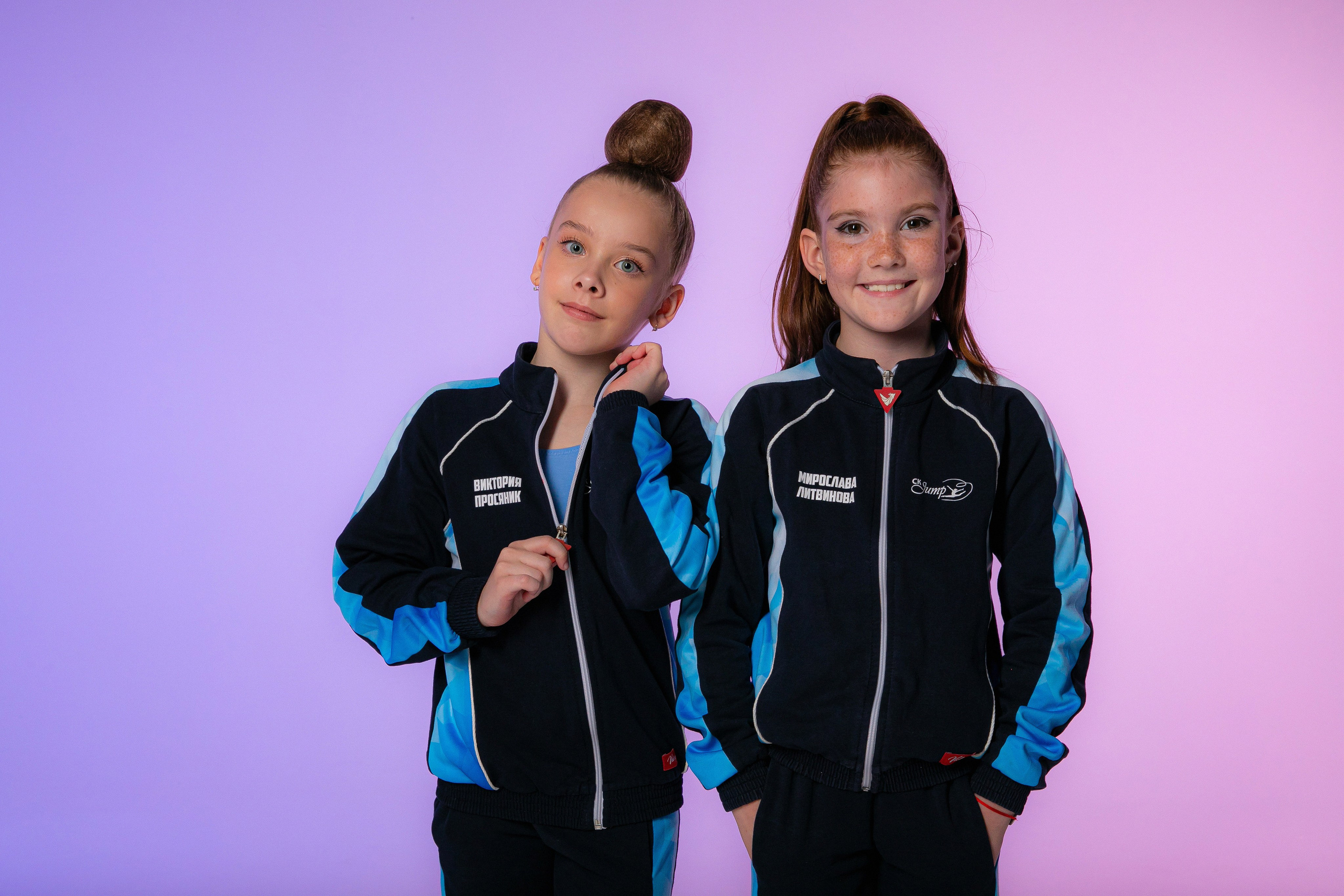 На ярком фоне. Семейный фотограф в Москве