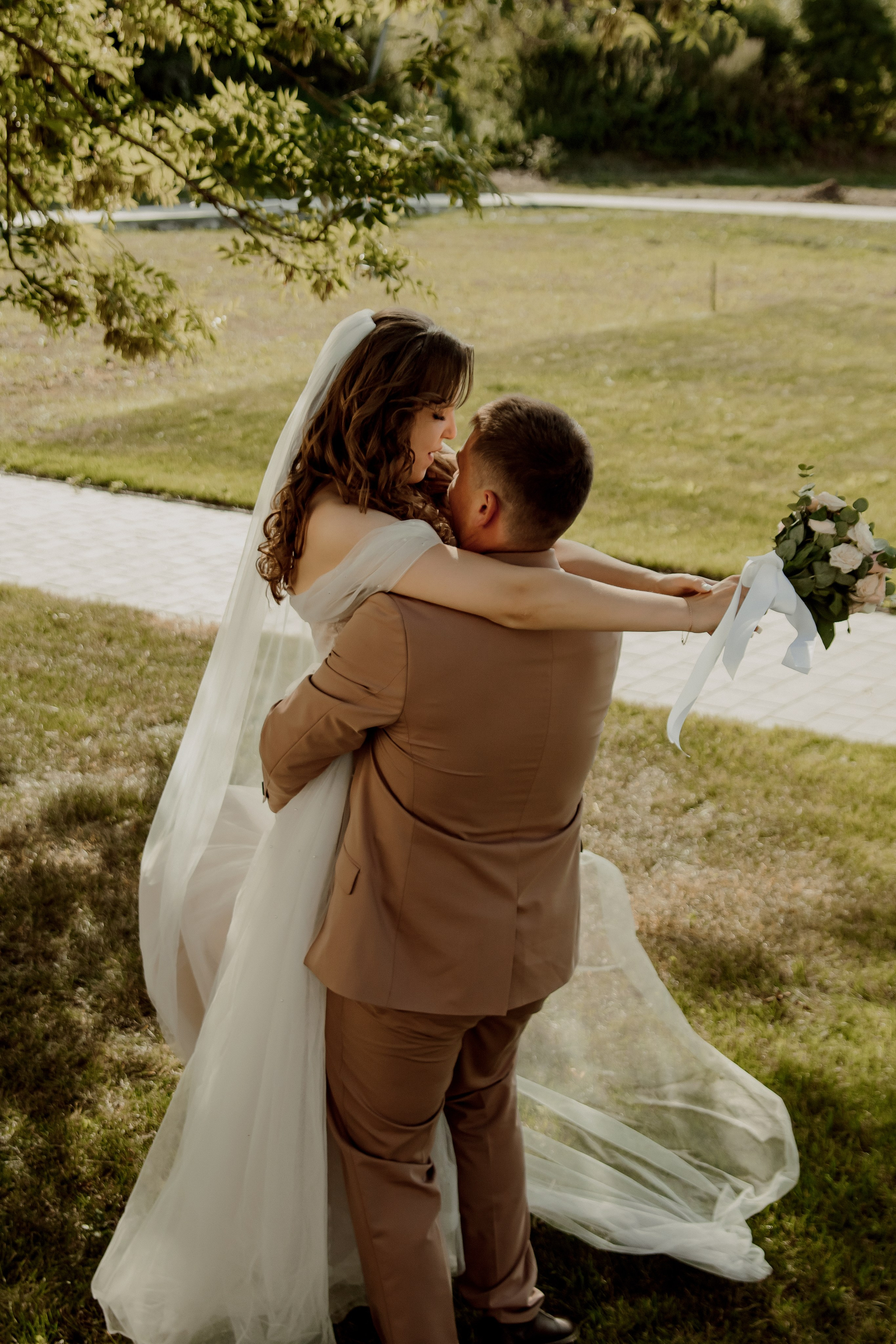 Дмитрий и Александра. Свадебный и индивидуальный фотограф в Суворове Клюева Мария