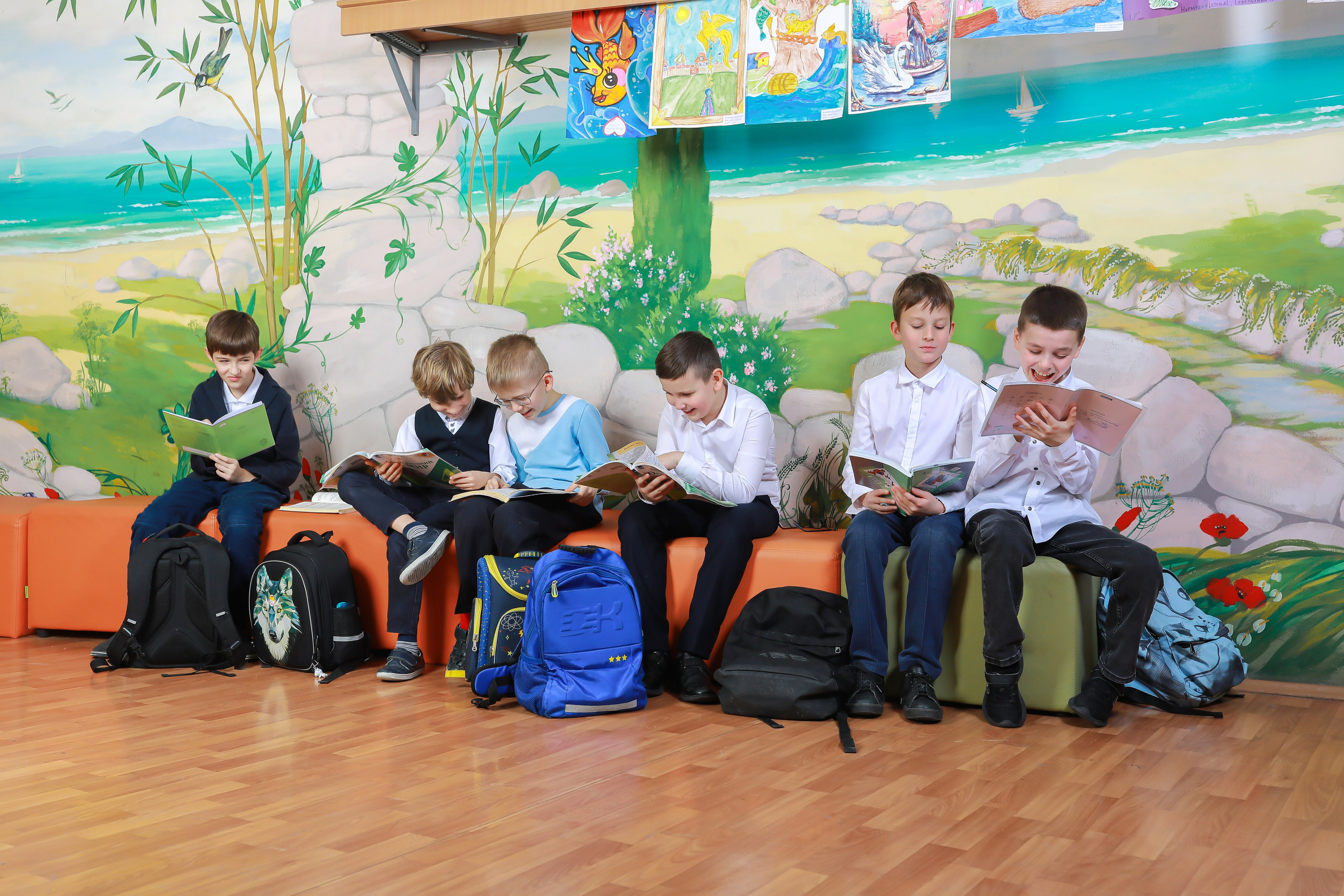 Групповые и сюжетные фотографии в школе