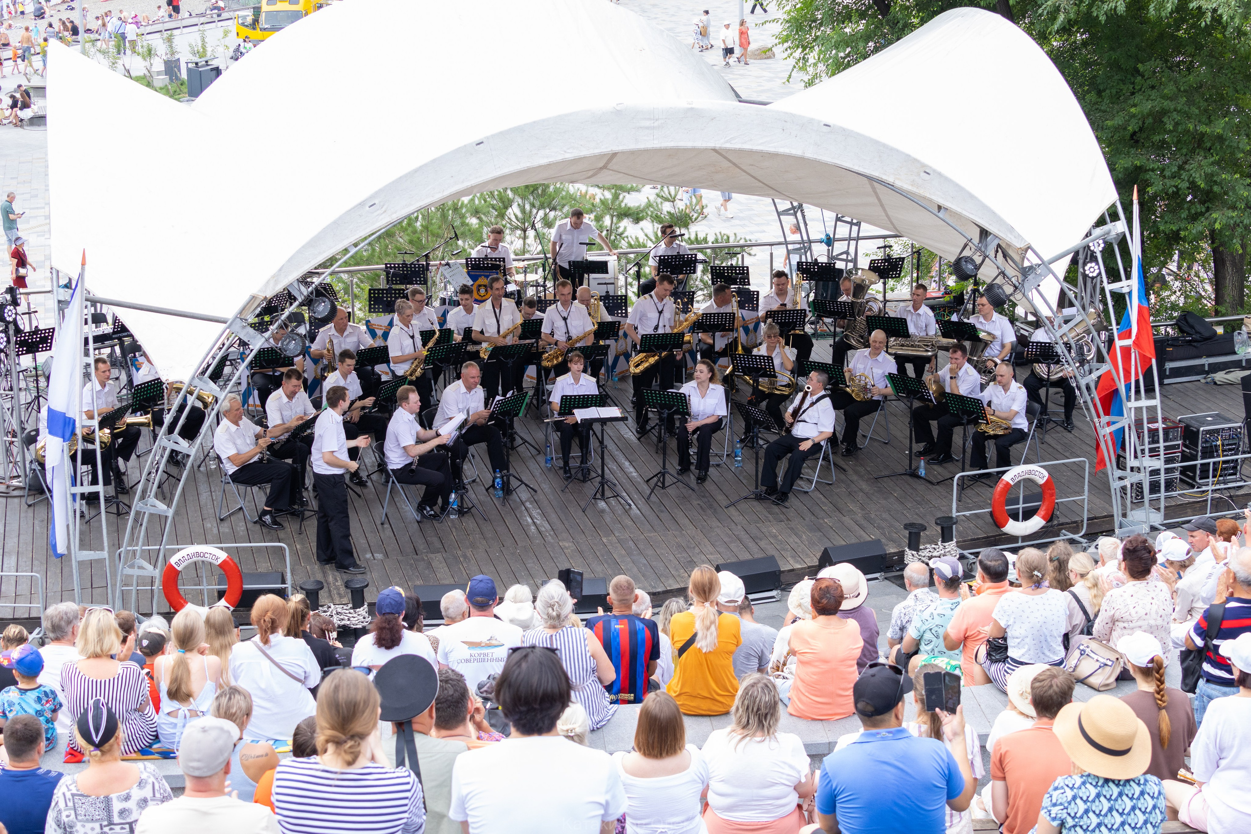 Праздничный концерт ко дню ВМФ. Владивосток 2025. Олег Катакинов| Репортажный фотограф в городе у моря (Владивосток)