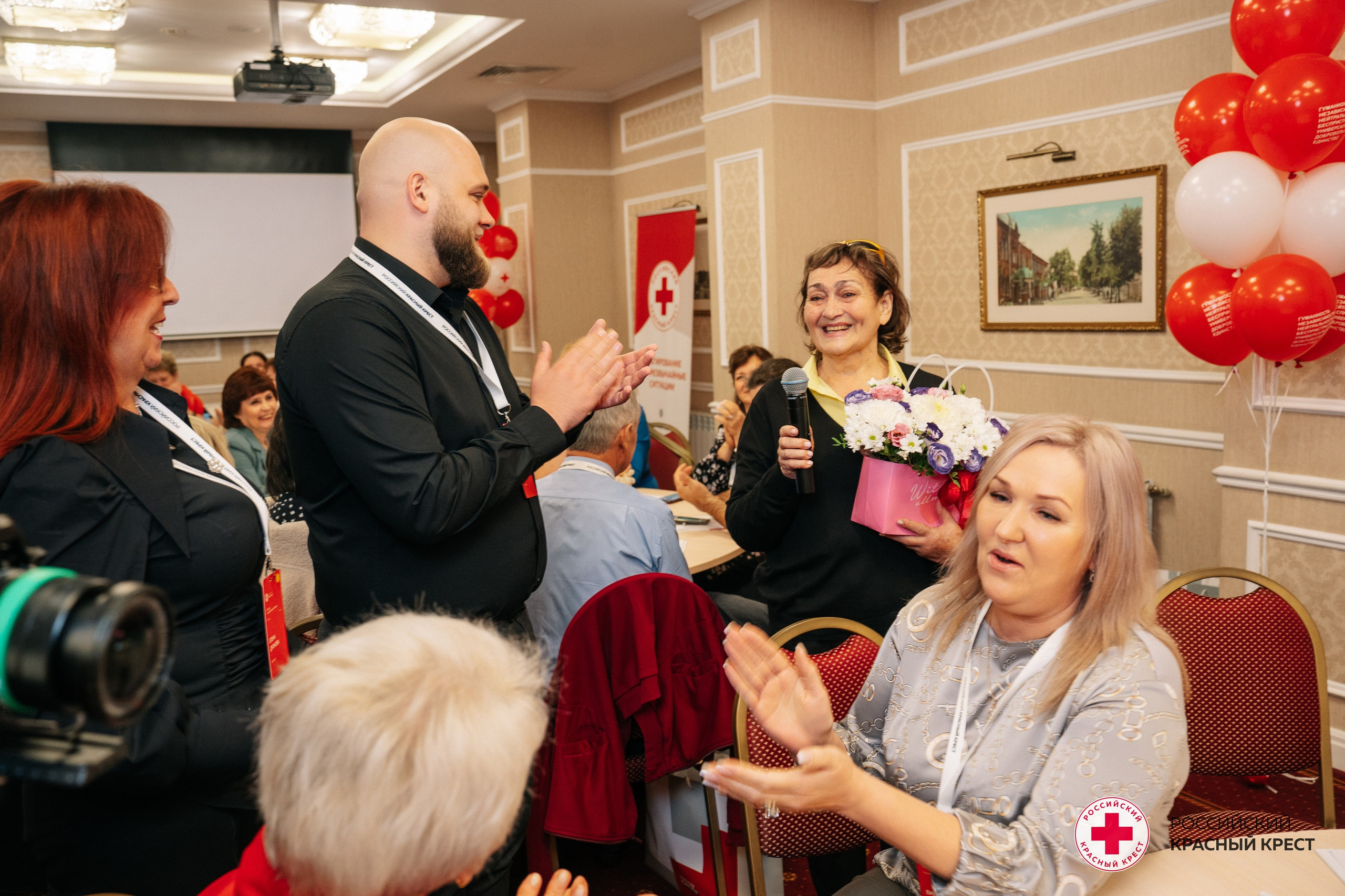 Красный крест | Дегас, медвежья берлога. Фотограф в Воронеже Ольга Космодемьянская