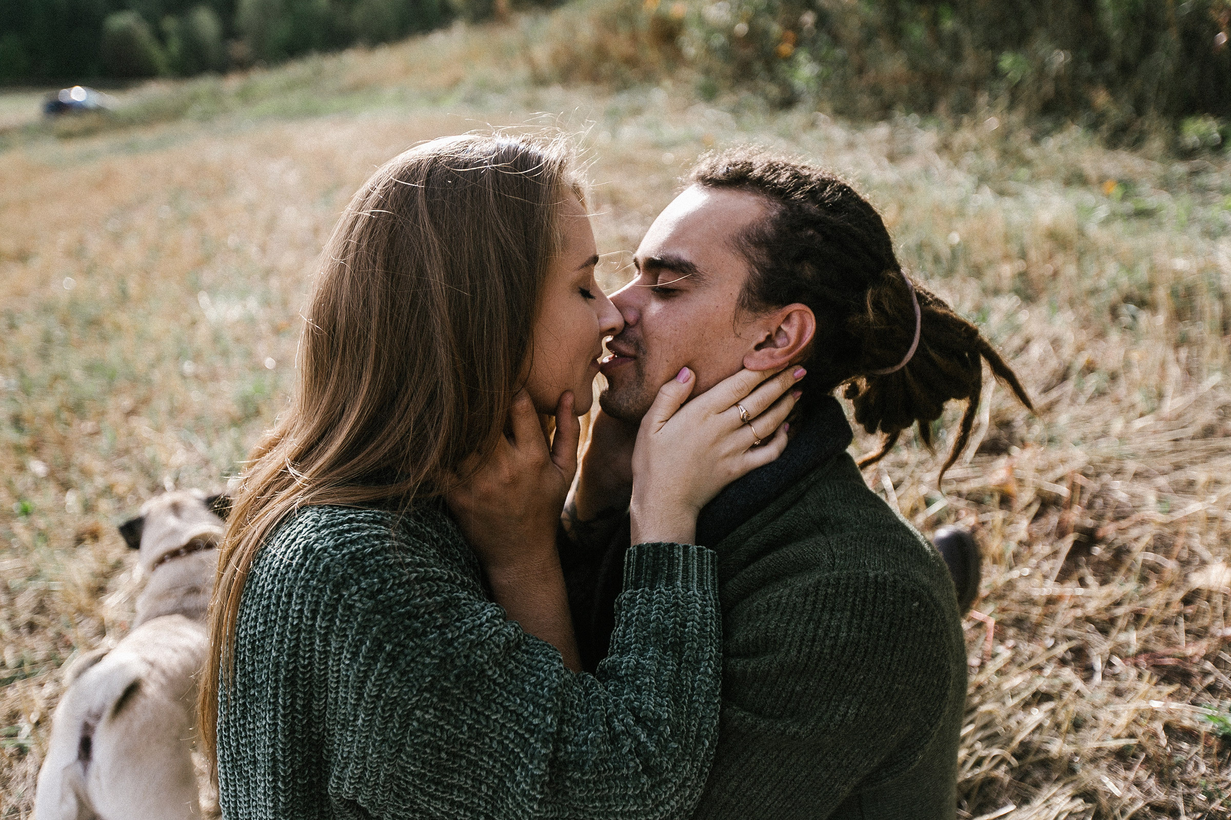 Фотосессия в поле. Свадебный фотограф Элли Федосеева