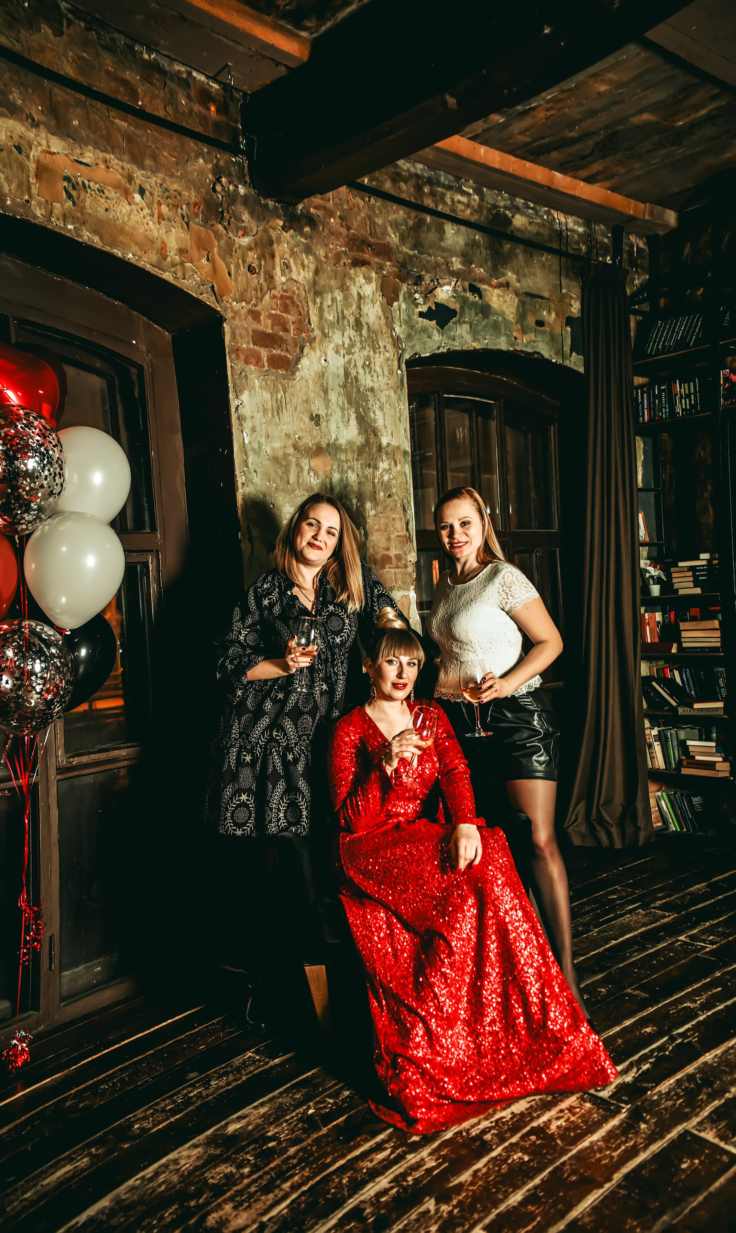 Тематическая вечеринка на юбилей 35 лет. Свадебный, семейный, детский, контент фотограф в Омске Максим Ильин