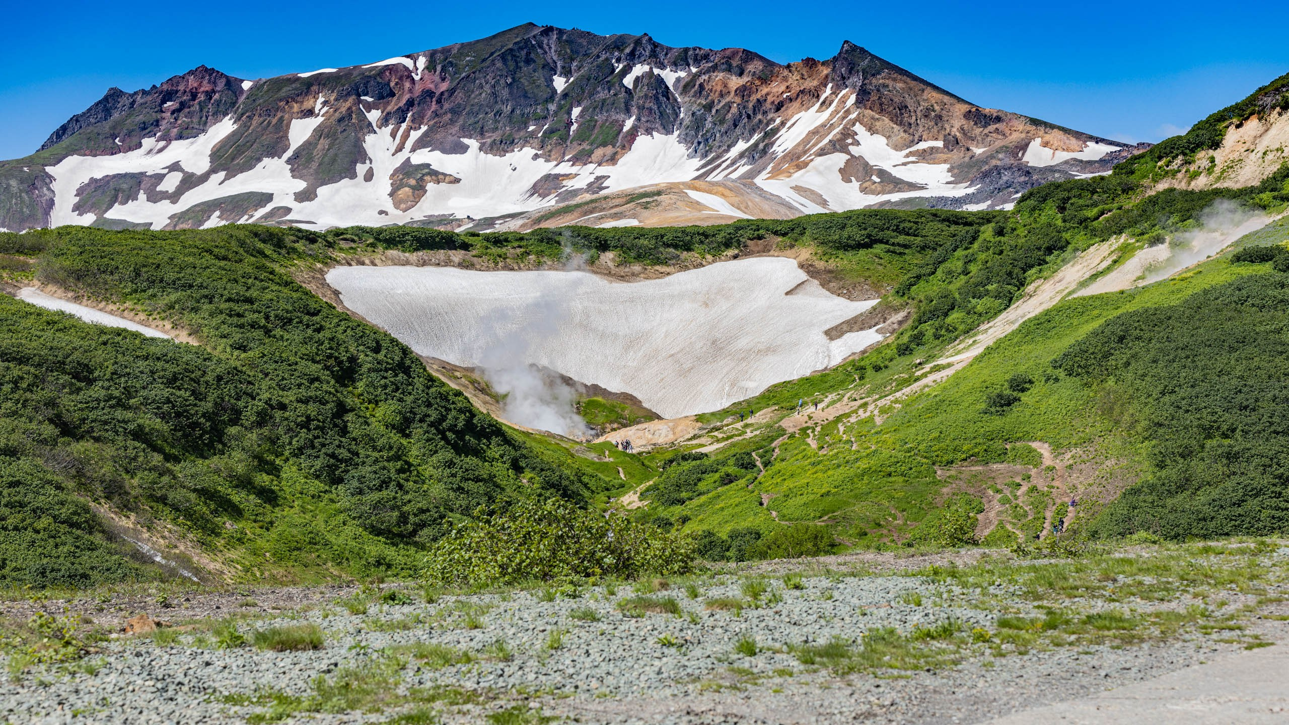 Камчатка. Вулканы. Малая долина гейзеров. Красивая фотография