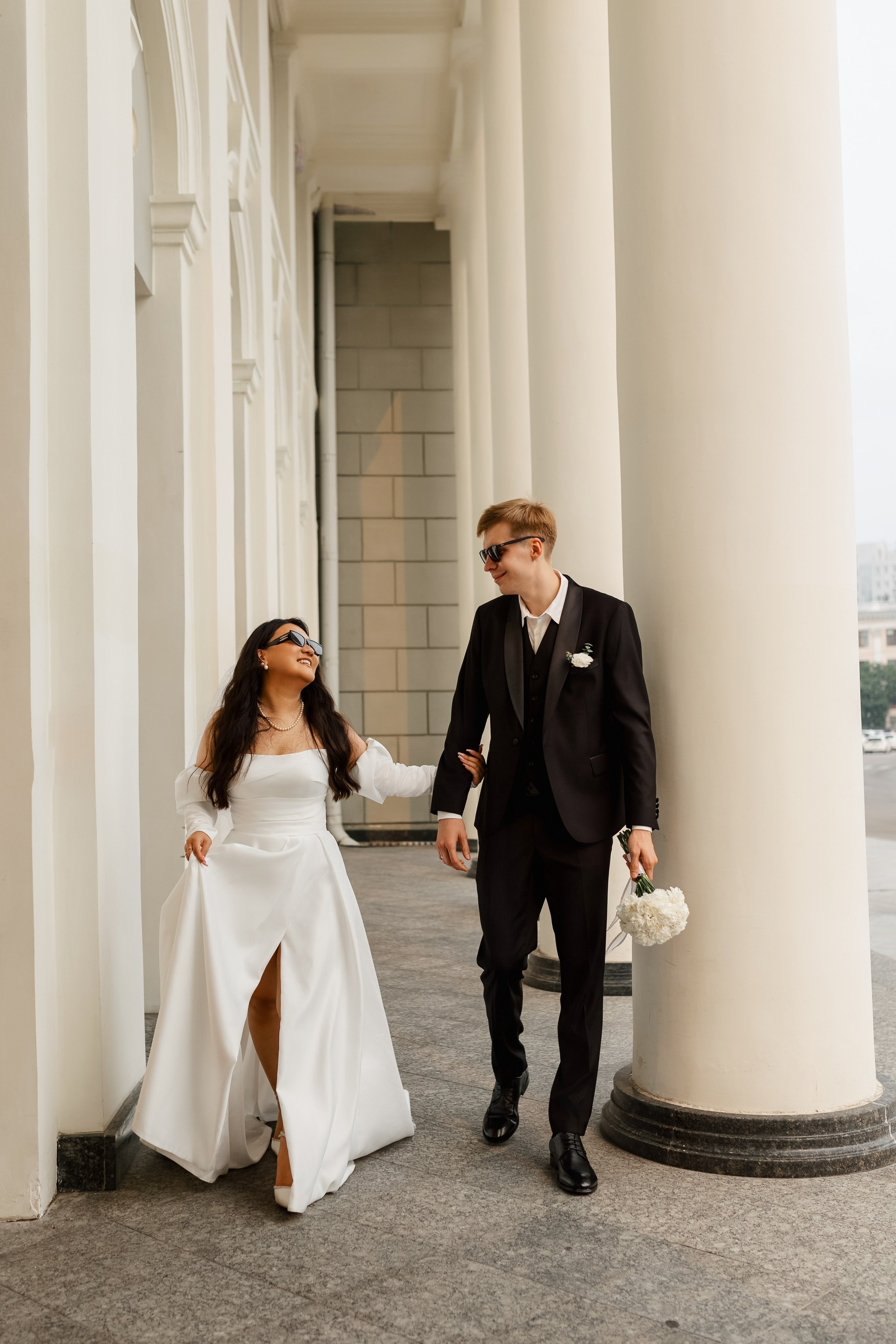 Андрей и Анна. Интурист. Комсомольская площадь. Свадебный фотограф в Хабаровске