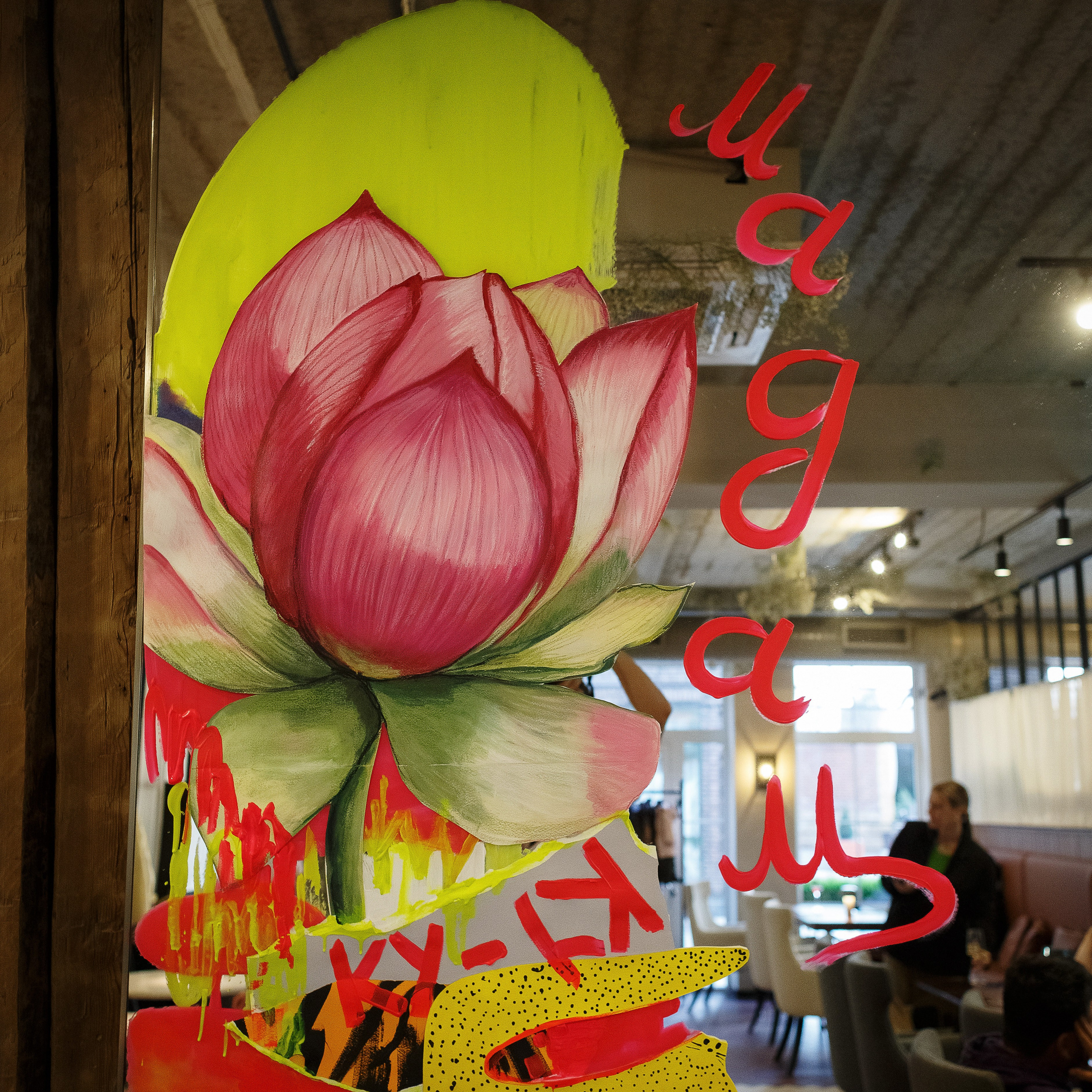 Искусство и утонченность: выставка в Мадам Куку в Таганроге. Свадебный и семейный фотограф в Таганроге Бакарюк Антон