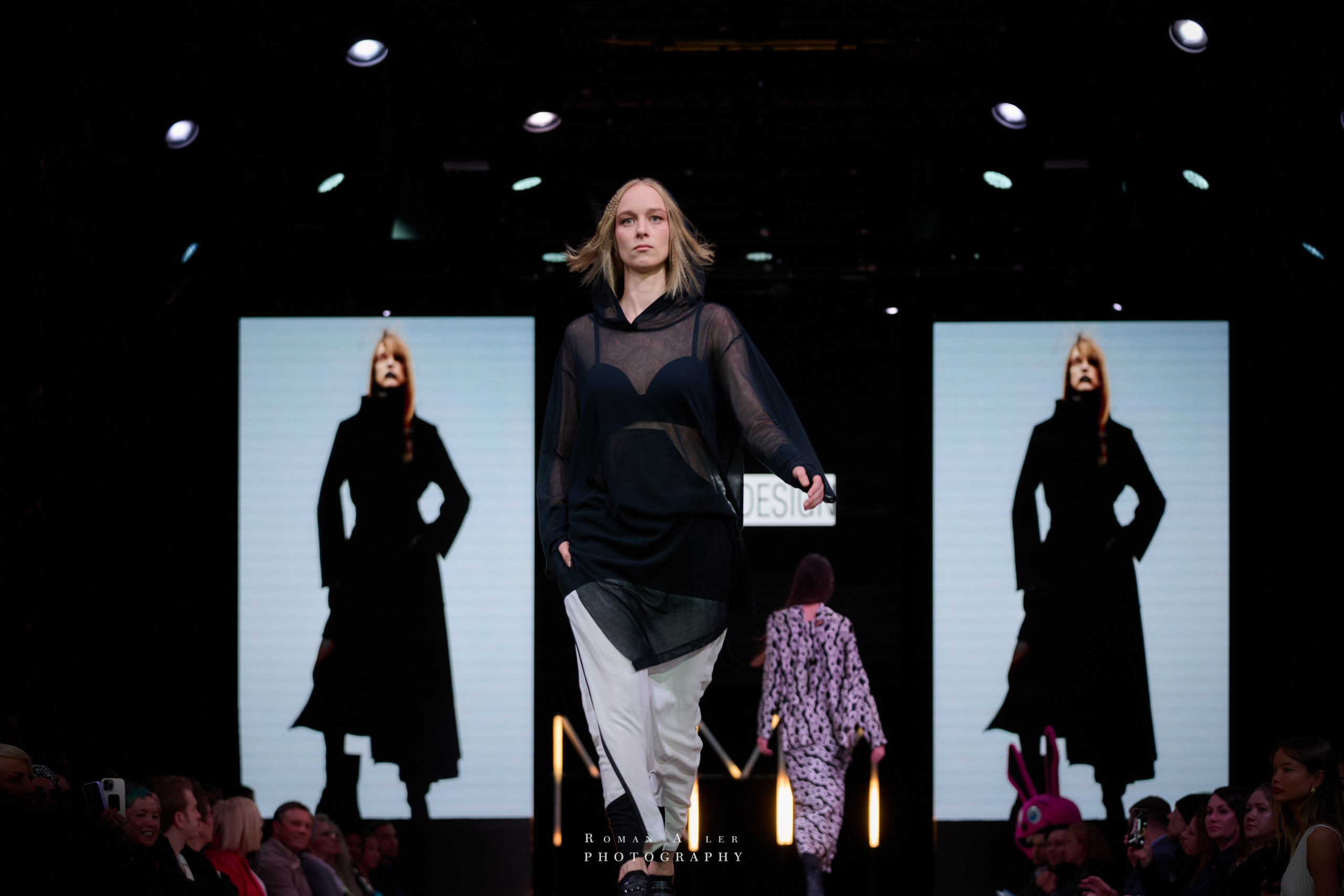МКММ весна 2025. Фотограф Роман Адлер