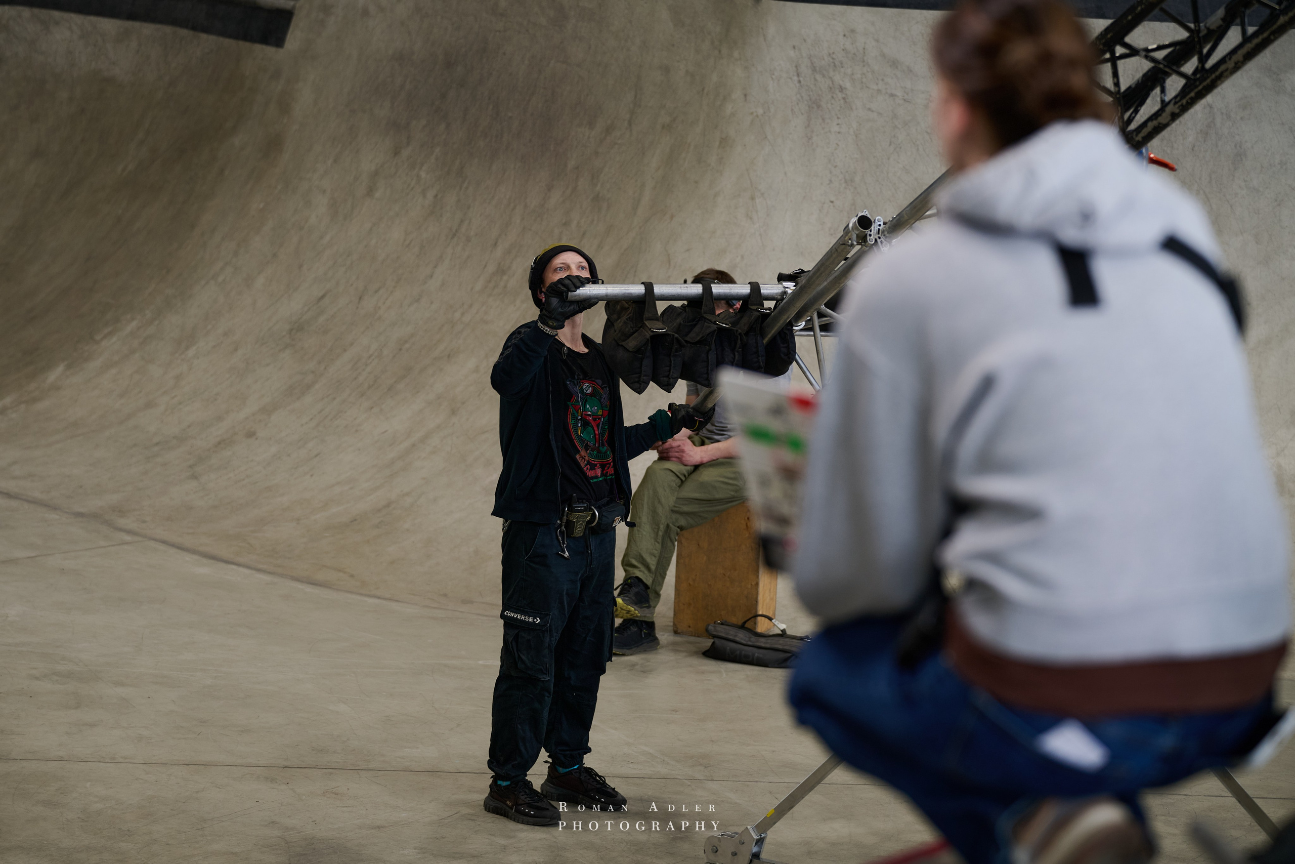 Репортаж со съёмок фильма «Своя в доску». Фотограф Роман Адлер