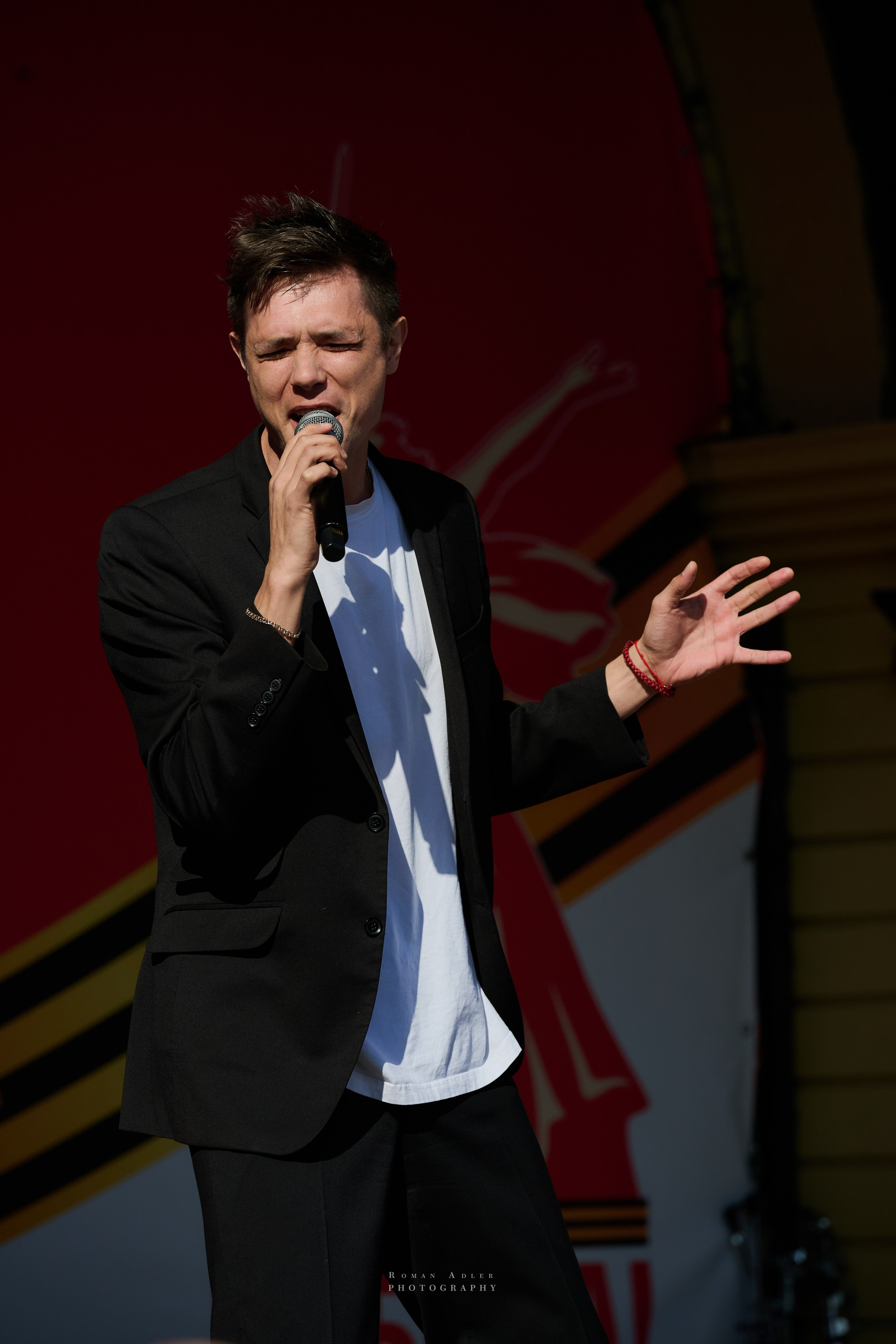 Московская весна Победы. Фотограф Роман Адлер