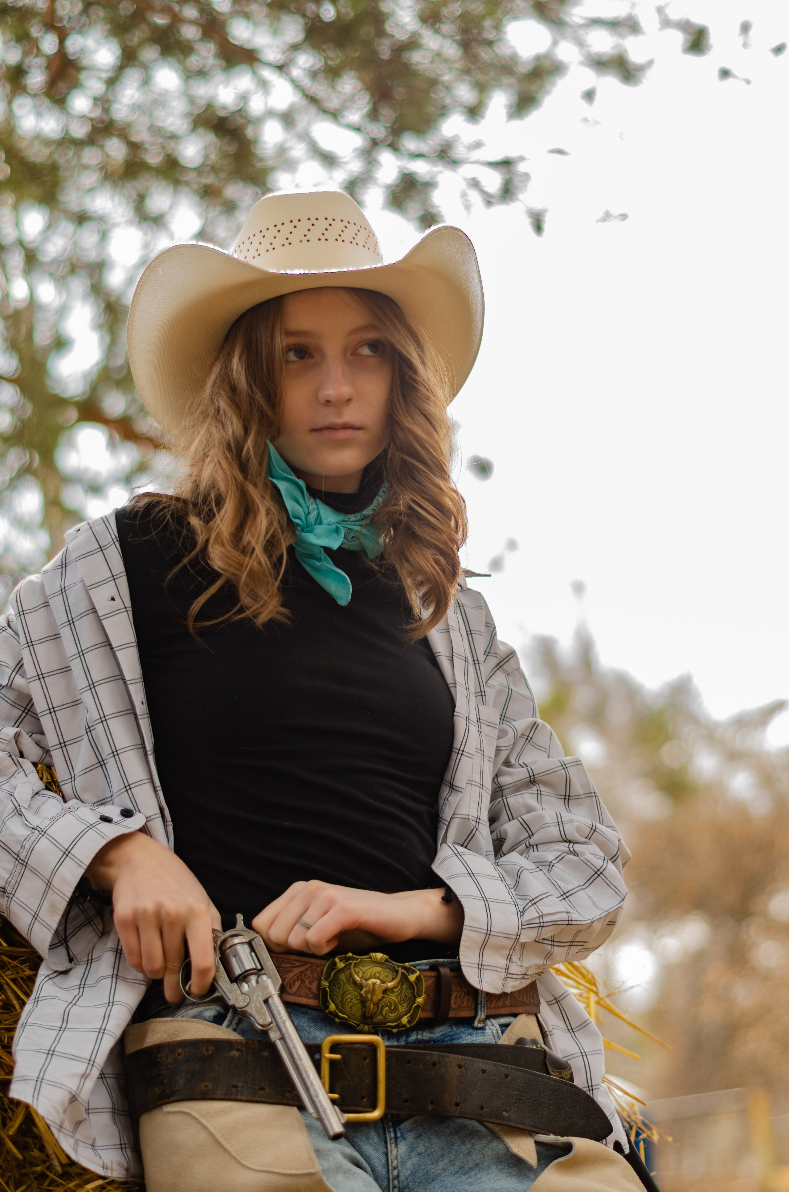 Ковбойская девчонка. Фотограф Марина Доглядная Челябинск фотосессии с лошадьми, мотоциклами