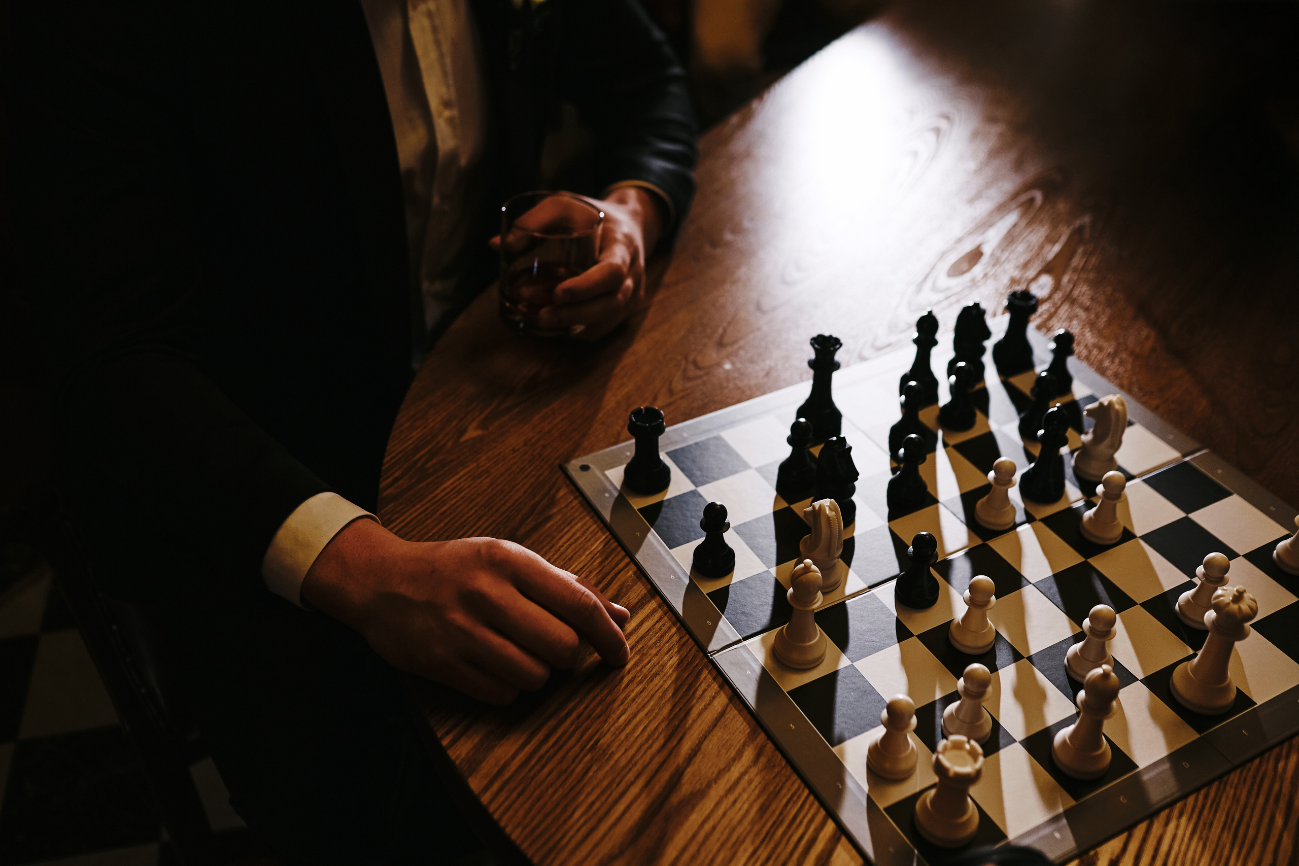 Ход Королевы. Портретный и свадебный фотограф в Екатеринбурге Владимир ЛузинЛузин