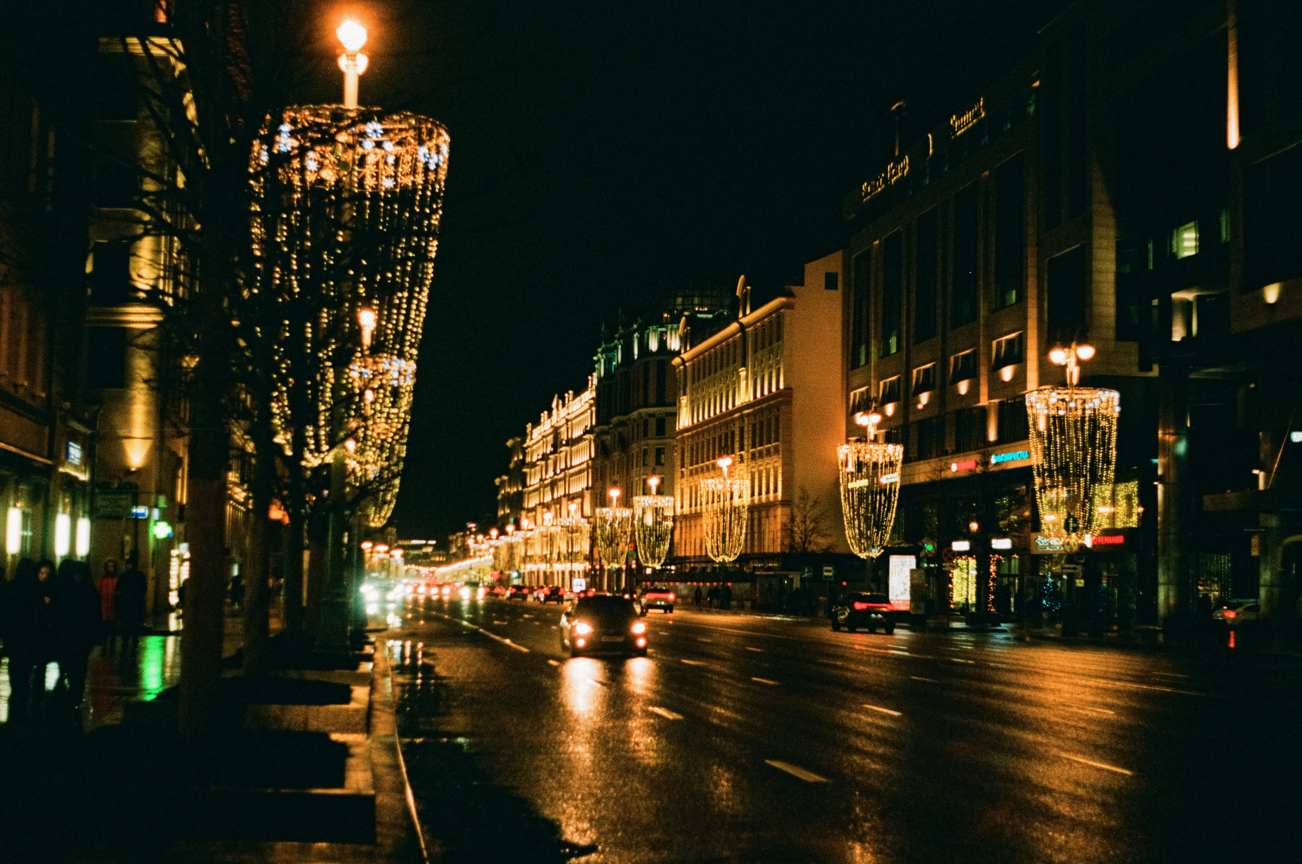 Спиридоновка, Малая Никитская, Большая Никитская, улицы вокруг Патриков / Pentax MZ-3 (2) — Retina-Xenon 50 mm f/1.9