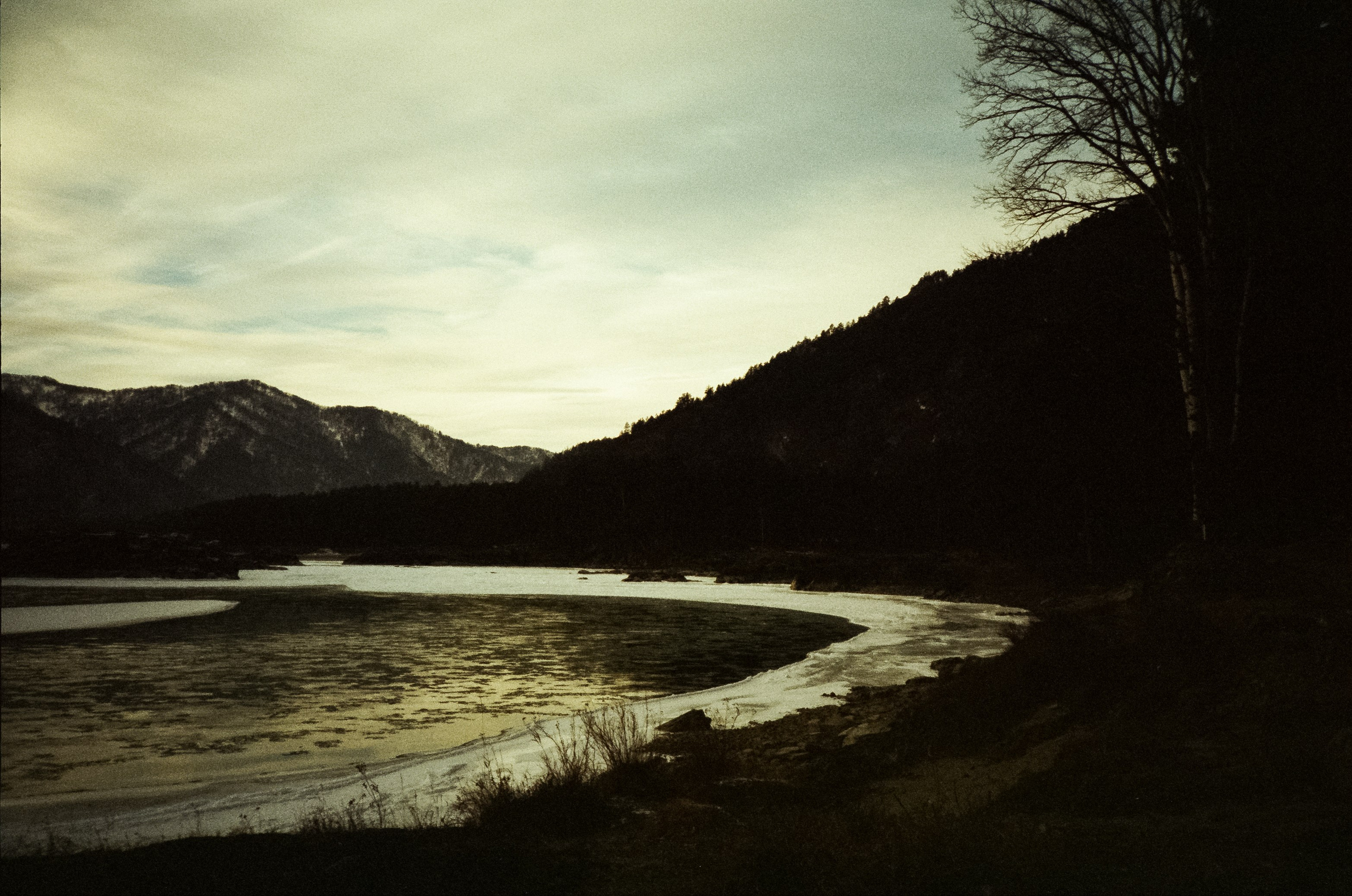 Дорога в сторону Сада Пионов, база Сила Алтая / 15 — 16 декабря 2023 г