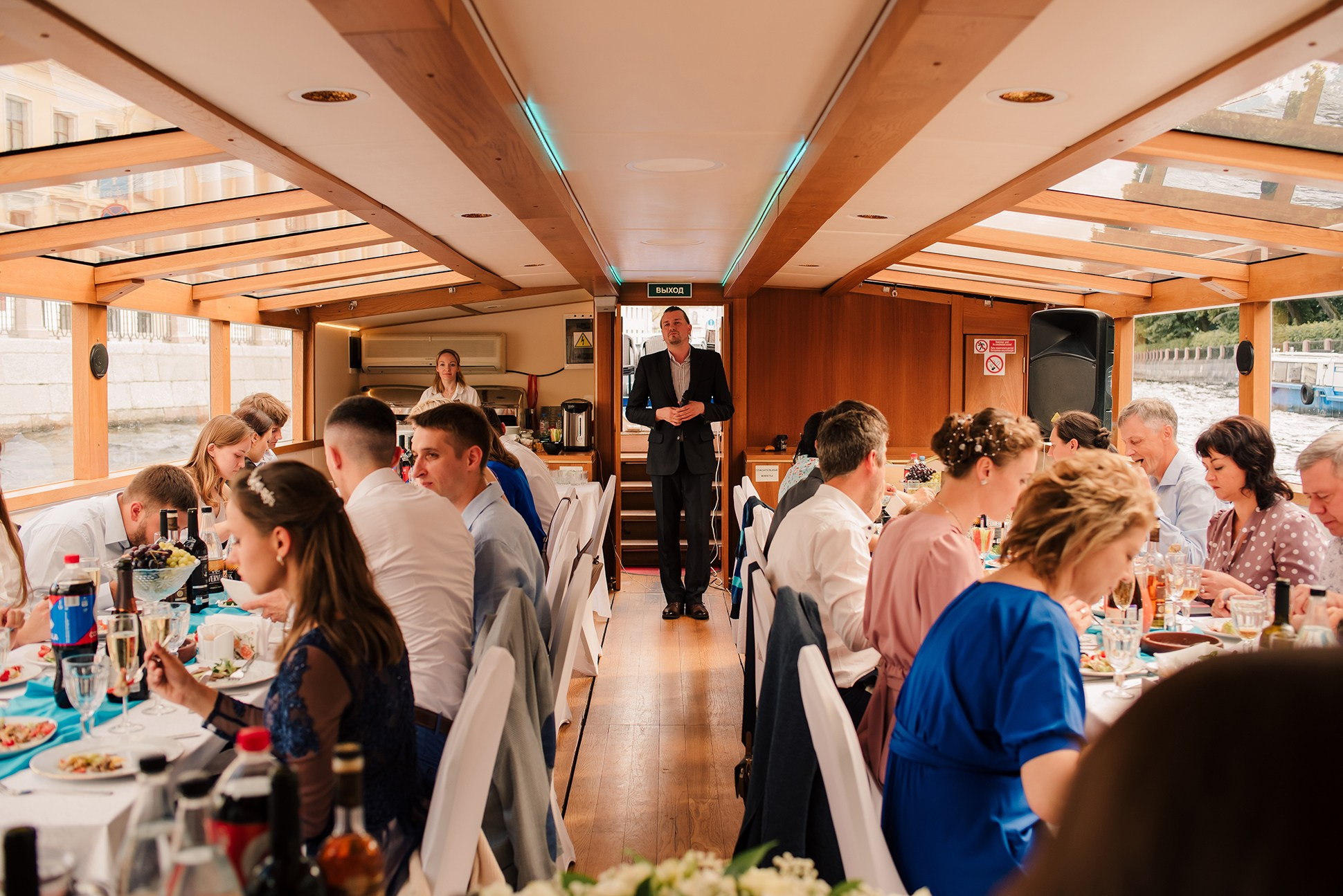 Юля и Андрей. Банкет на воде. Семейный и Свадебный фотограф. Санкт-Петербург. Пушкин