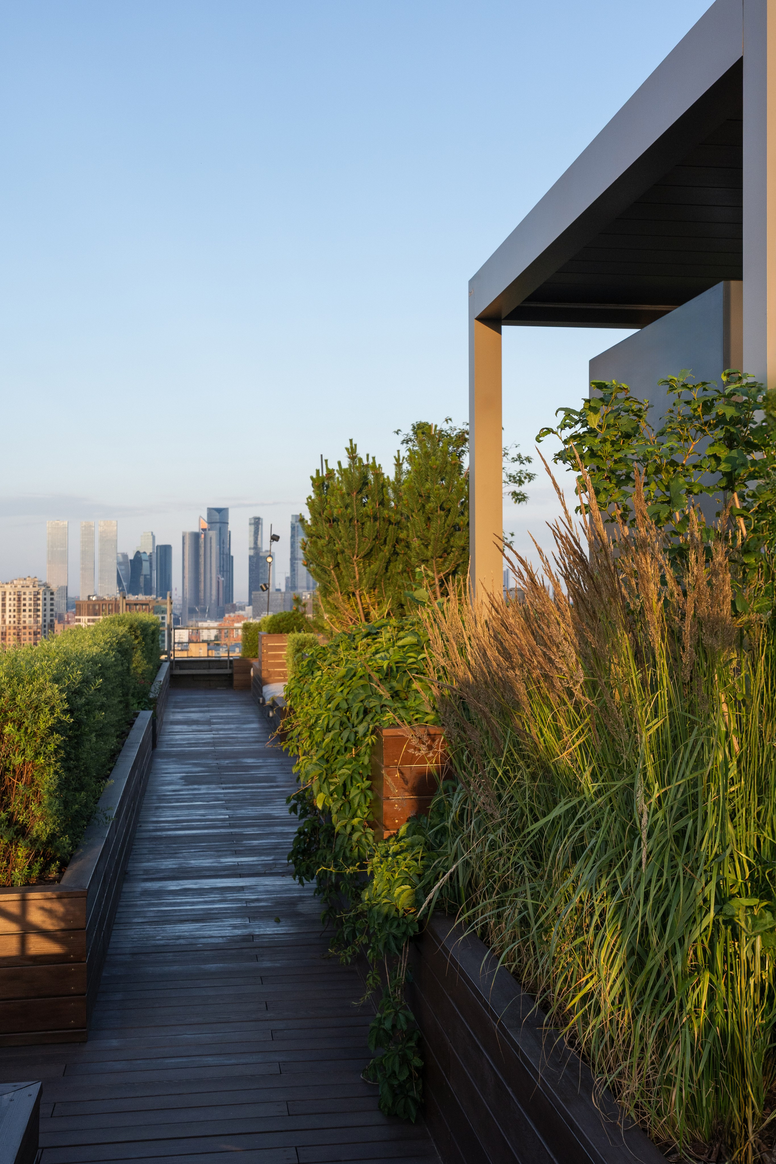 Brusnika office terrace, Moscow. Артамонов Александр | Архитектурный и ландшафтный фотограф