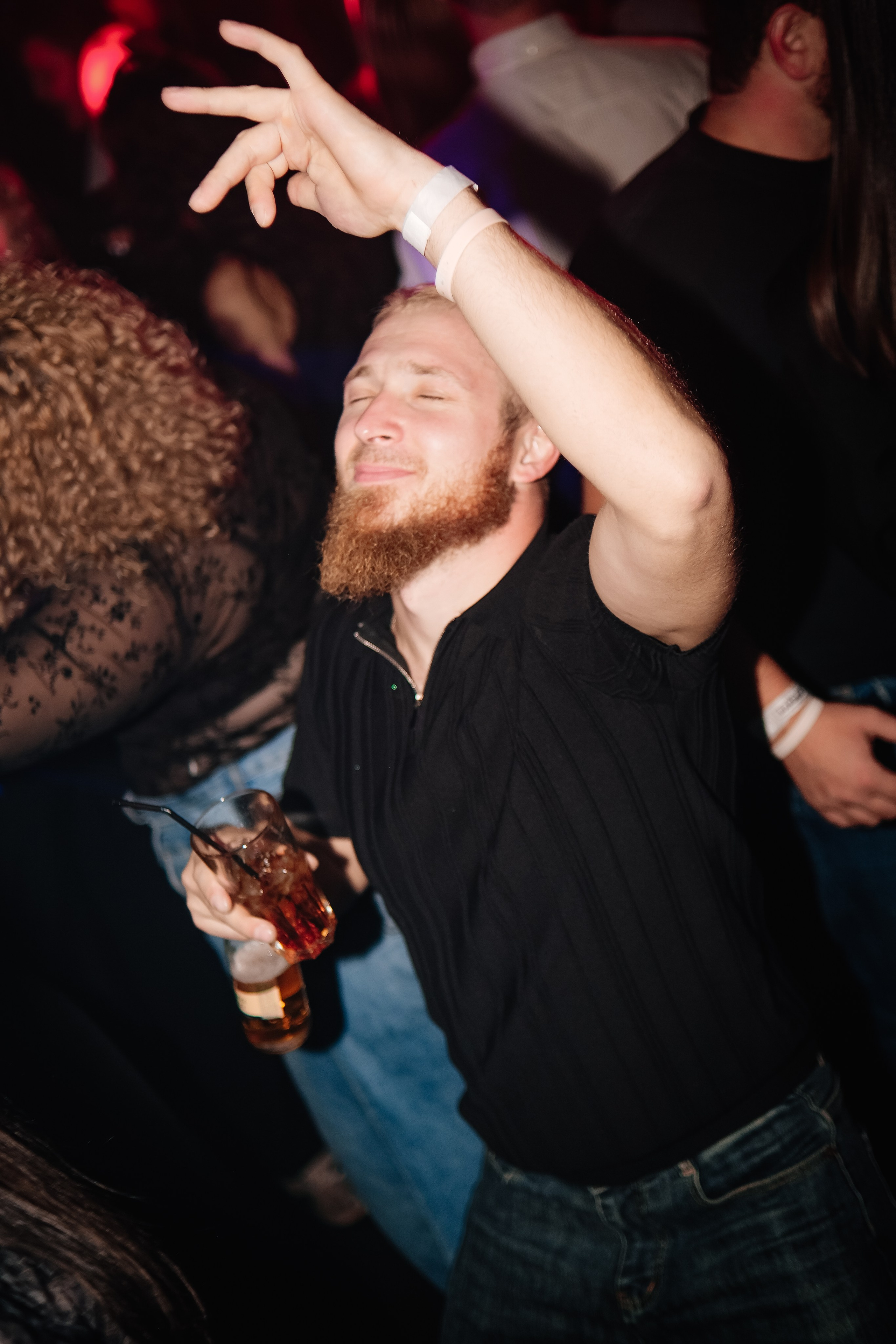 BARDAK BAR. Репортажный и портретный фотограф на Сахалине. Милана Палиенко